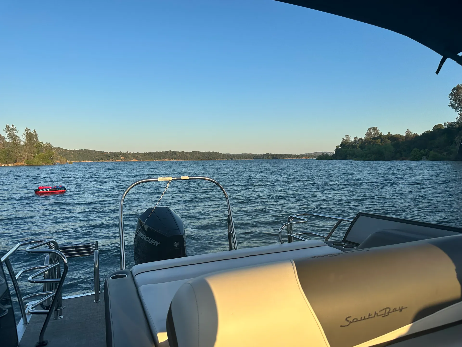 SOUTH BAY PONTOONS 224FCR LE 2.75 TRITOON in Granite Bay, CA — photo 4