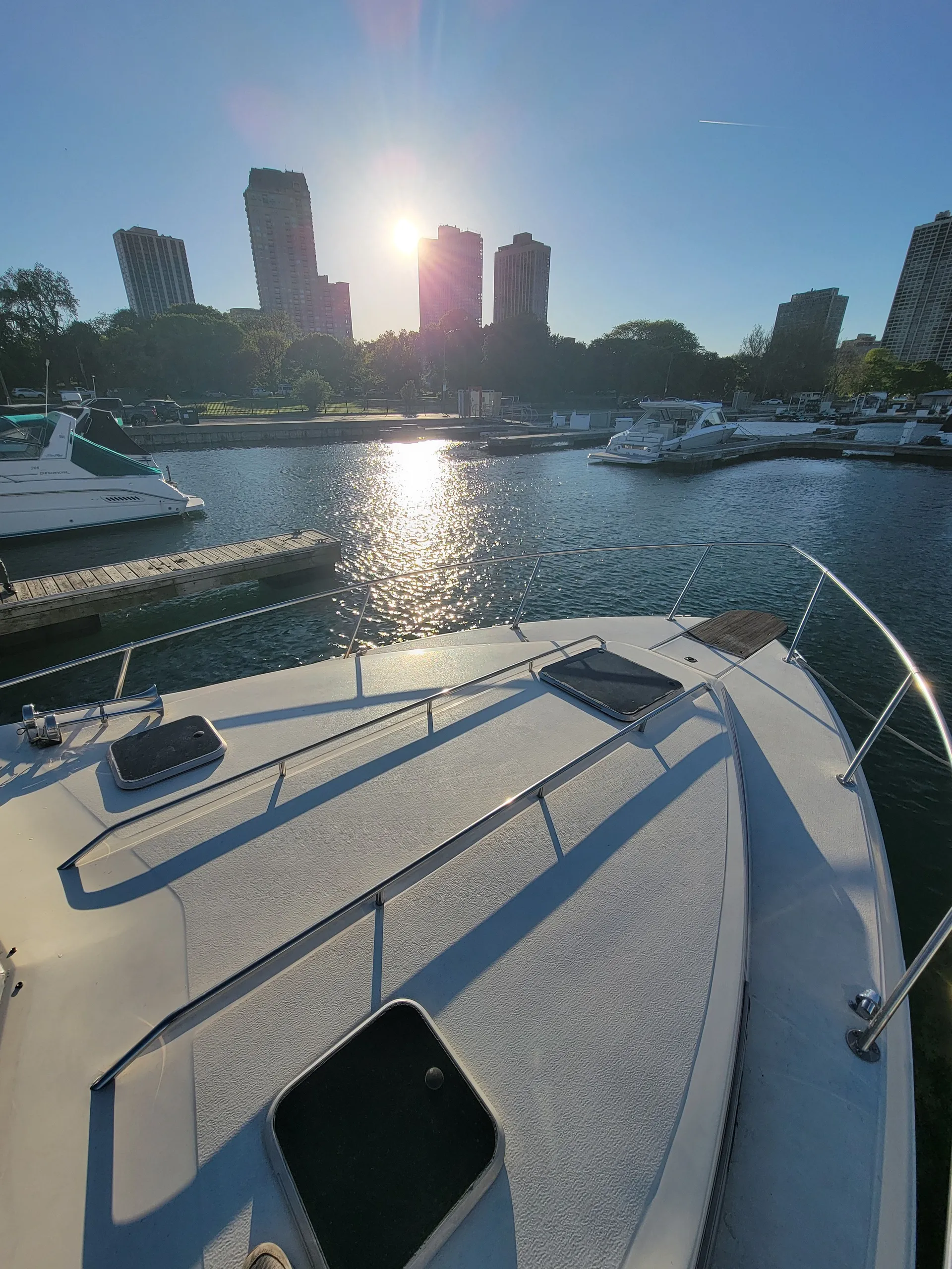 Sea Ray Boats 300 Weekender in Chicago, IL — photo 10