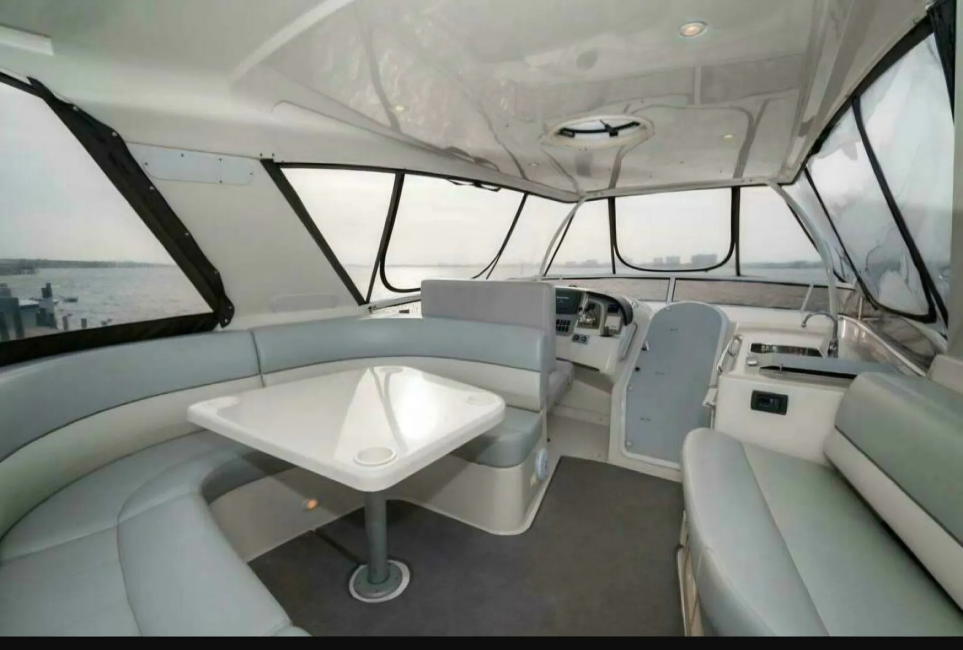 CARVER YACHTS 56 VOYAGER PILOTHOUSE in Seabrook, TX — photo 5