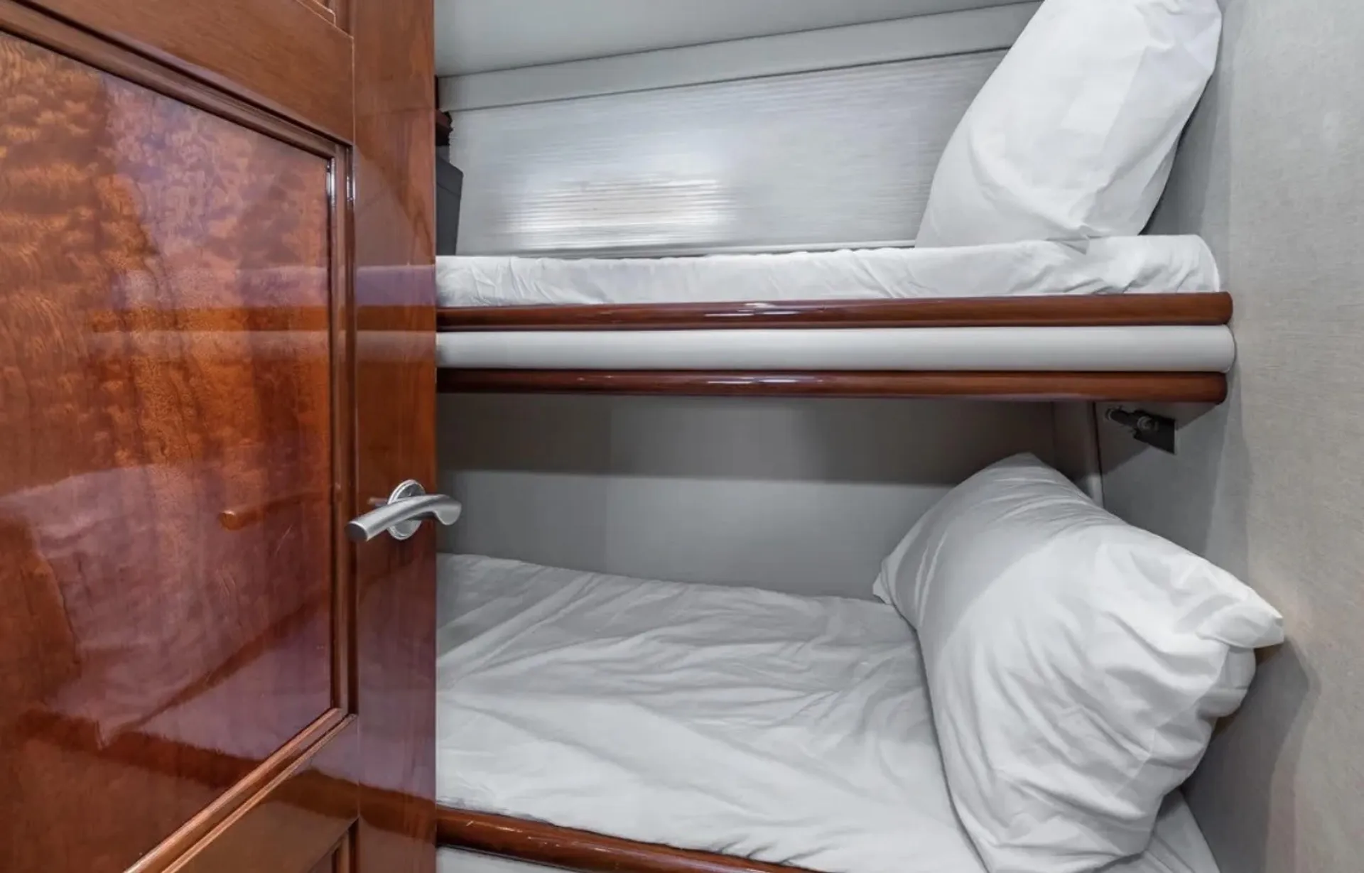 marquis 630 in Miami Beach, FL — photo 9