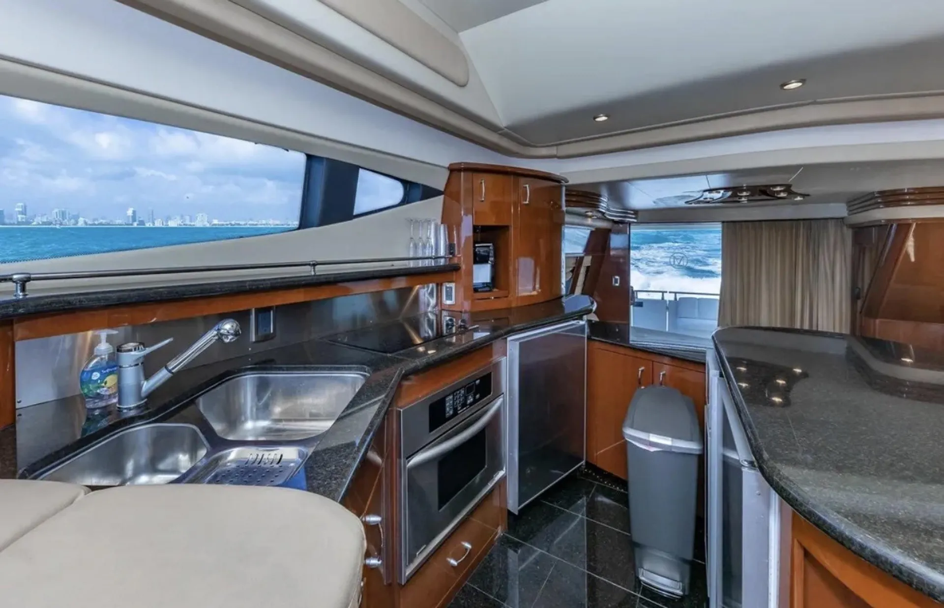 marquis 630 in Miami Beach, FL — photo 10