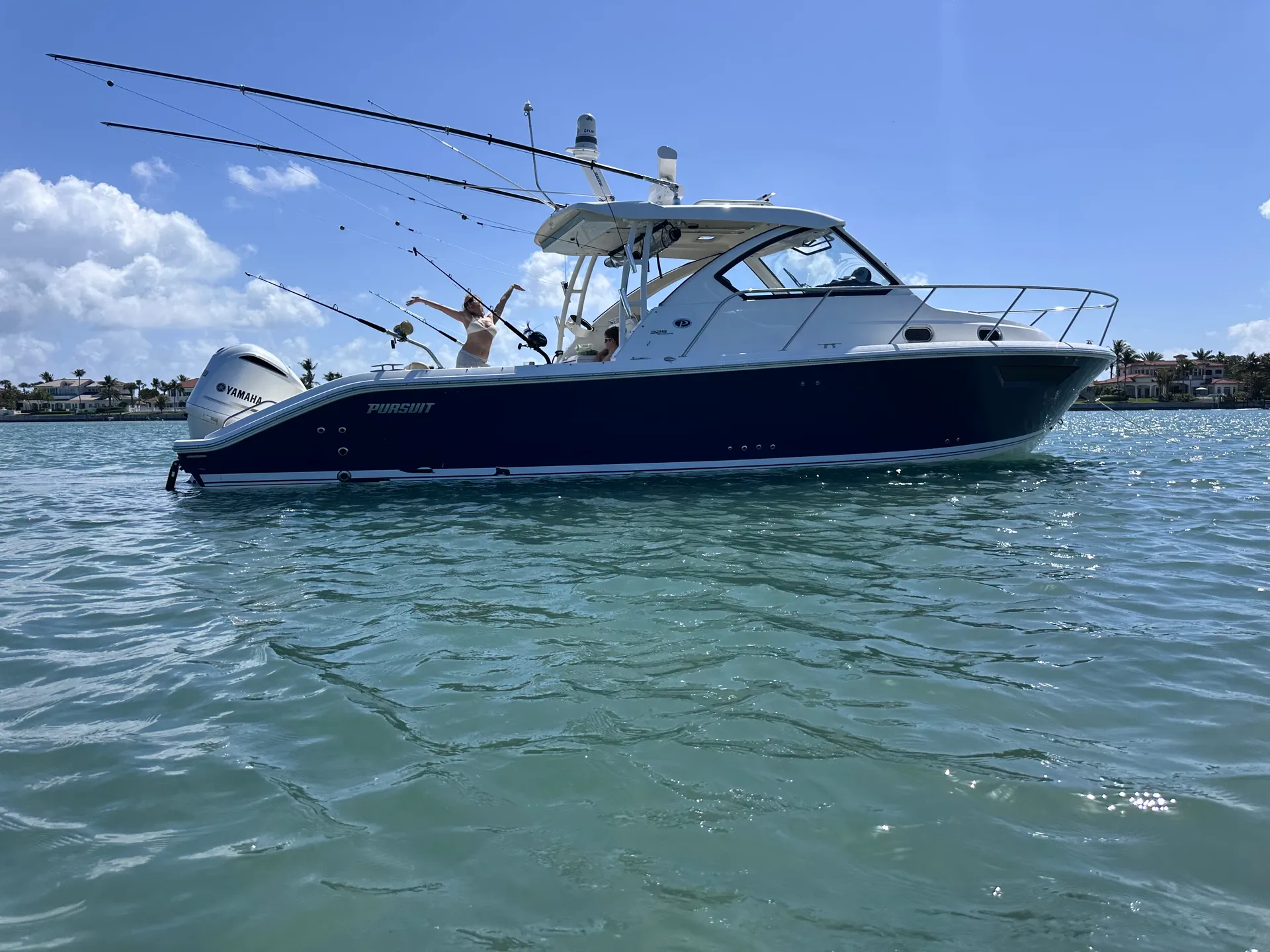 PURSUIT OS325 OFFSHORE W/2-F300HP in Palm City, FL — photo 7