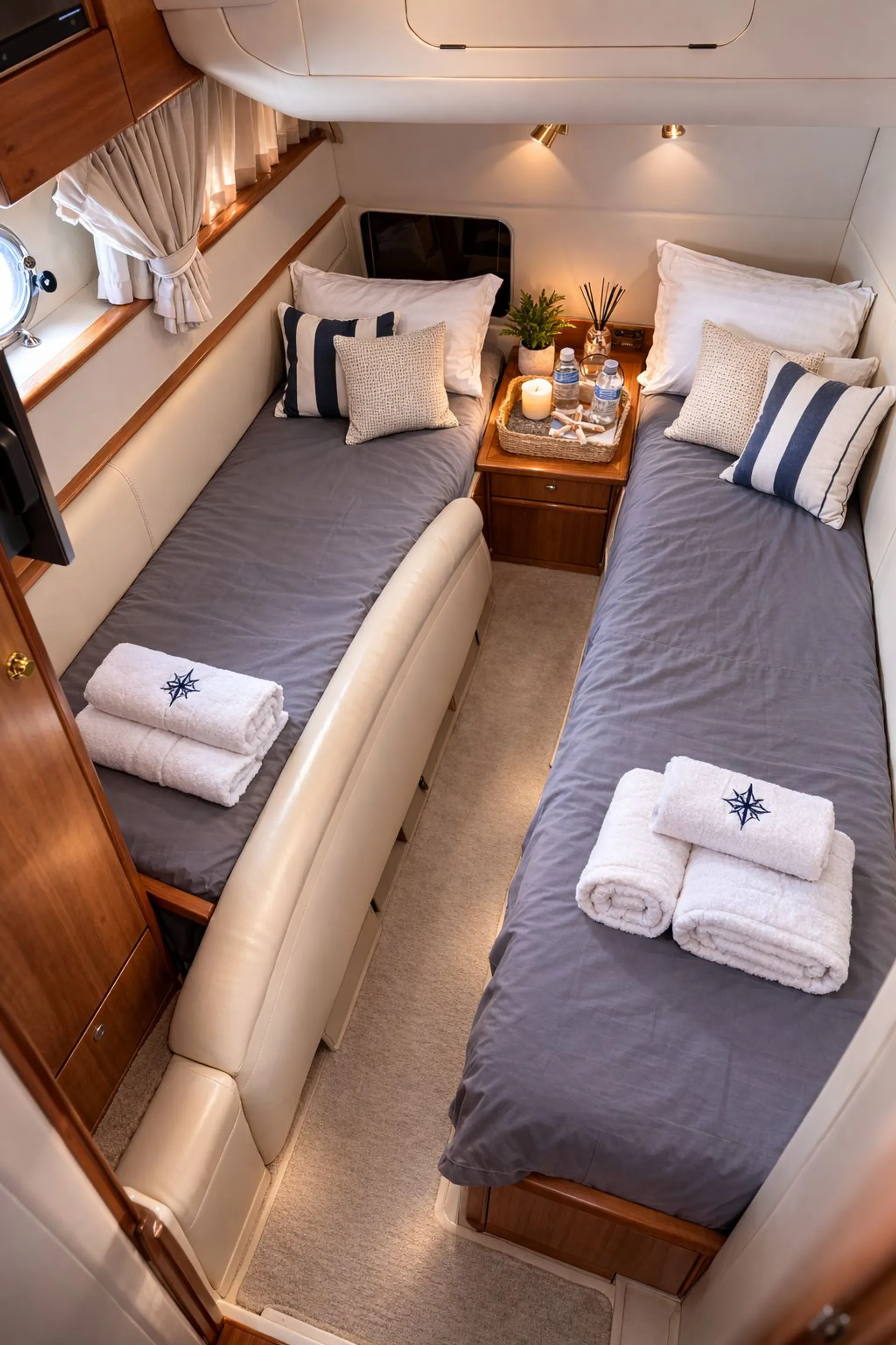 VIKING YACHT PRINCESS in Miami, FL — photo 8