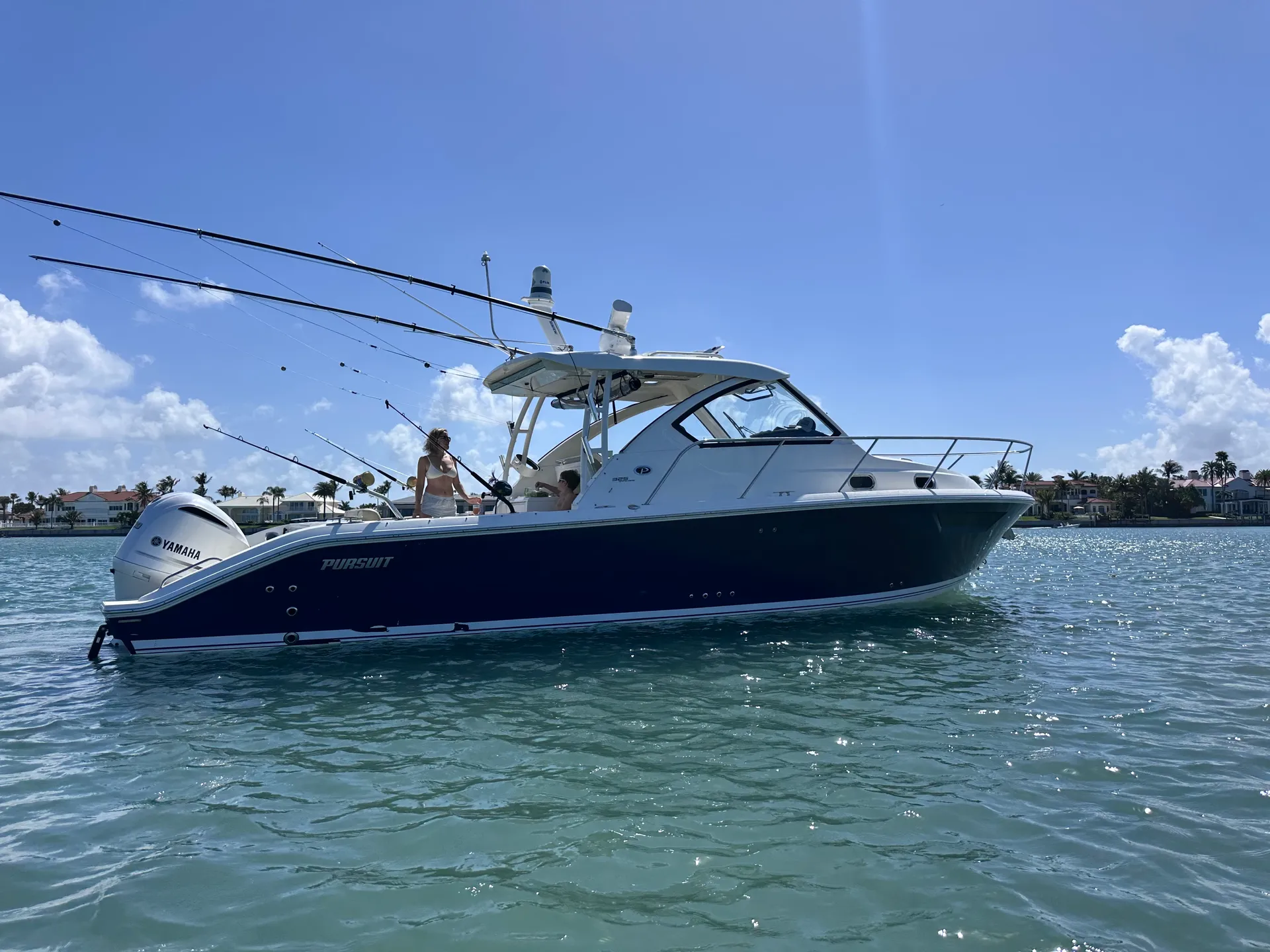 PURSUIT OS325 OFFSHORE W/2-F300HP in Palm City, FL — photo 2