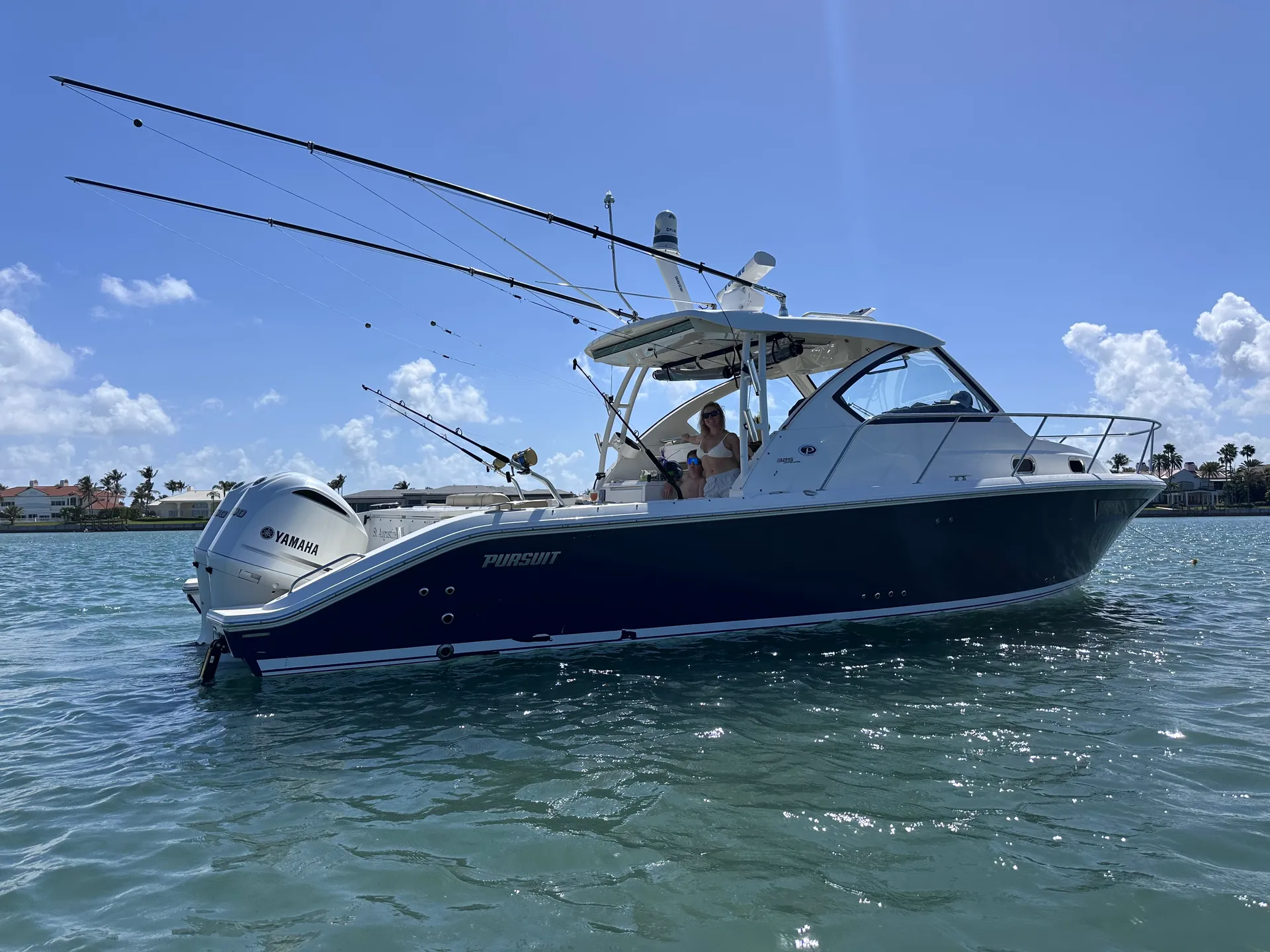 PURSUIT OS325 OFFSHORE W/2-F300HP in Palm City, FL — photo 3