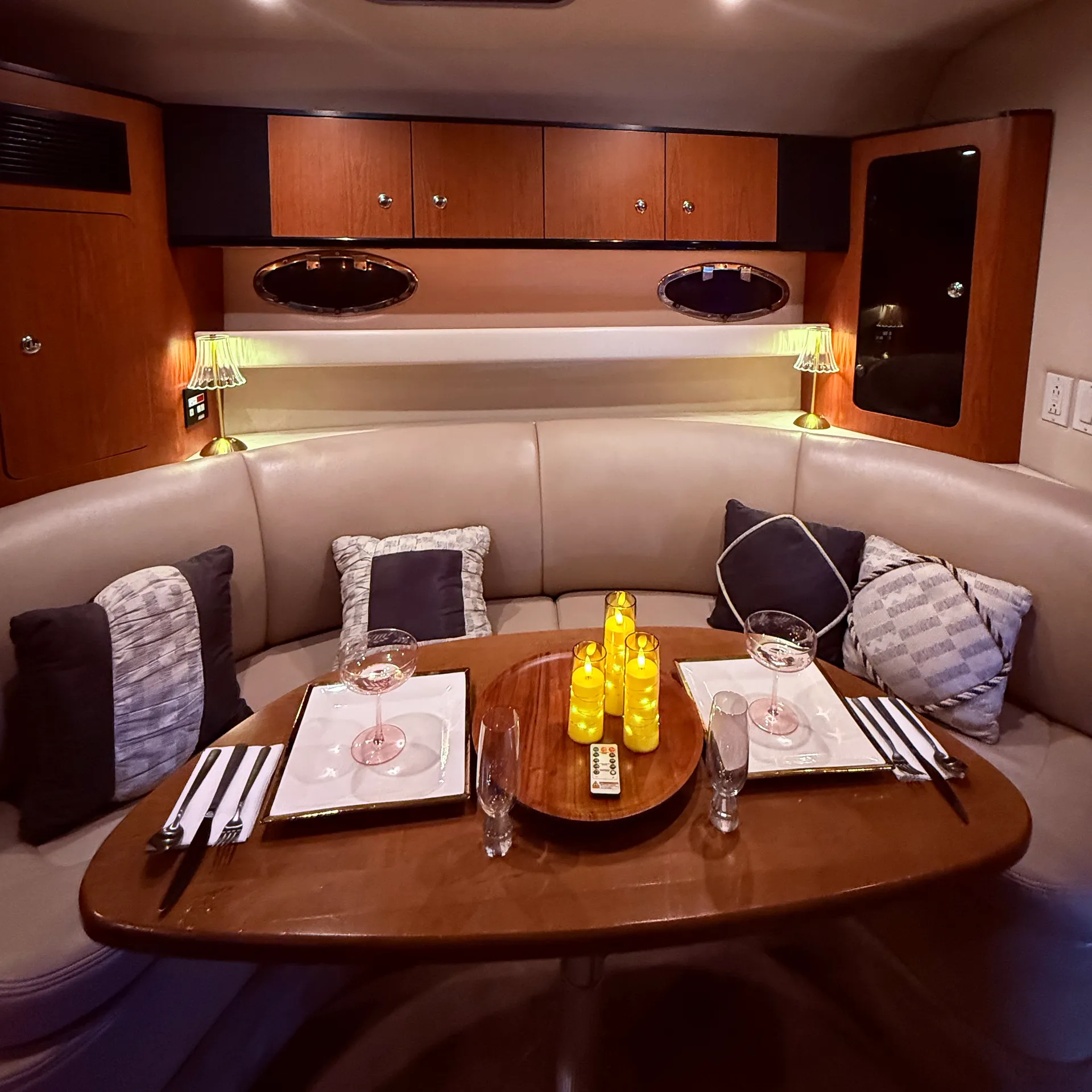 39ft Chaparral Yacht – Marina Del Rey