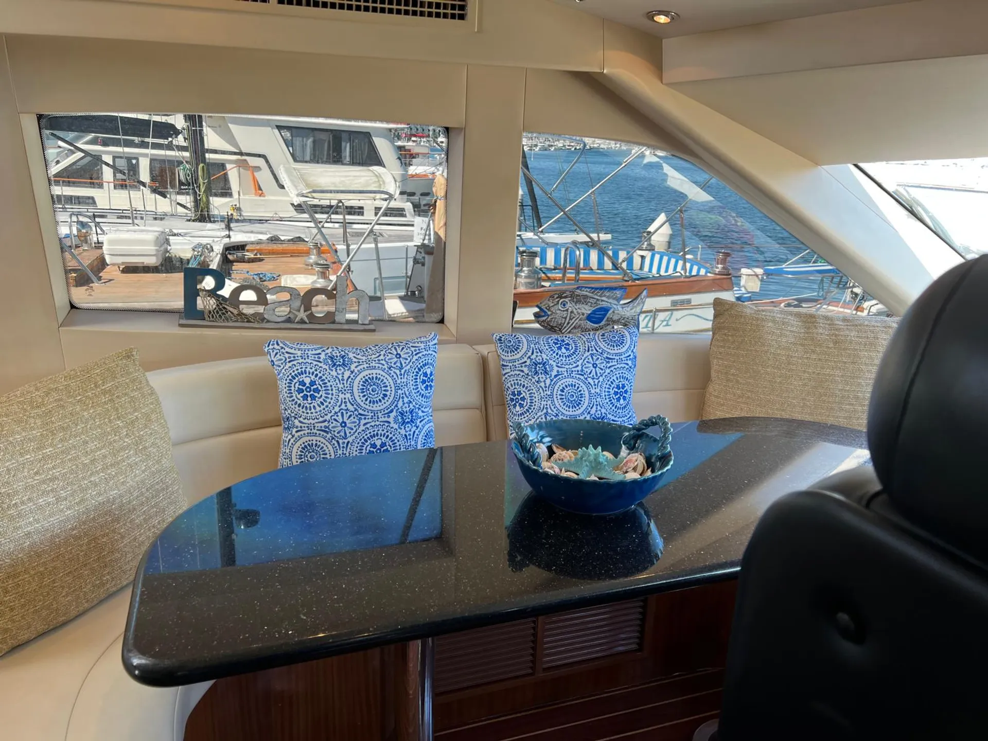 64 Hatteras motor yacht  lots of toys 