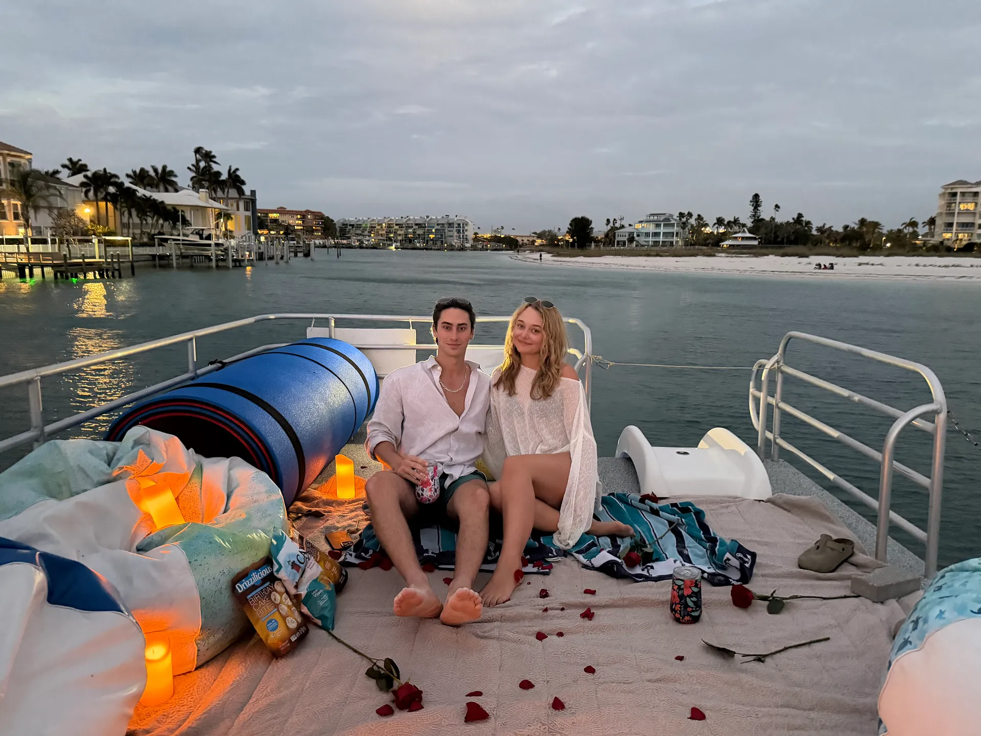 BIG 12 Passenger Dbl Decker Boat with Slide!