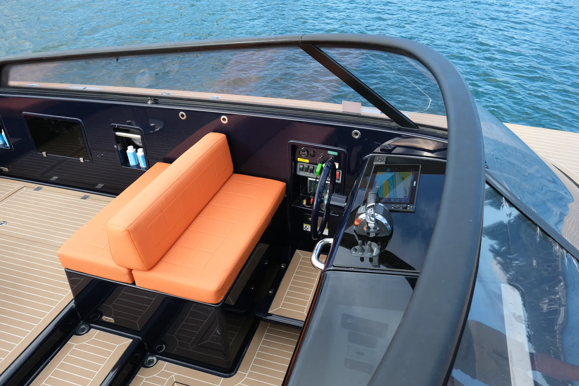 VanDutch 40 in Miami Shores, FL — photo 9