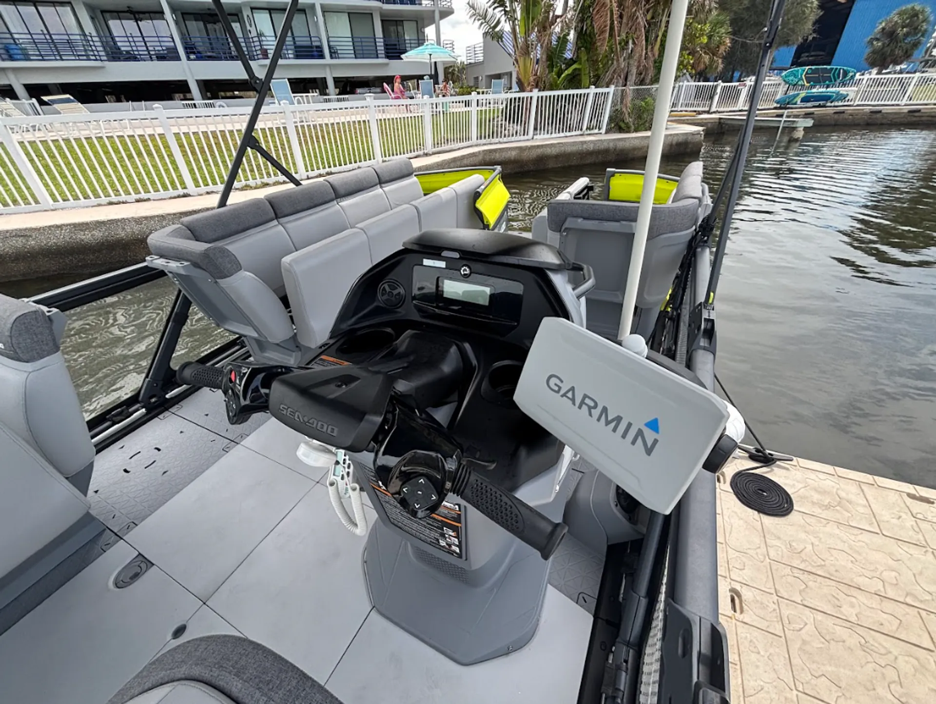 SEA-DOO SWITCH CRUISE 21 in Port Richey, FL — photo 4