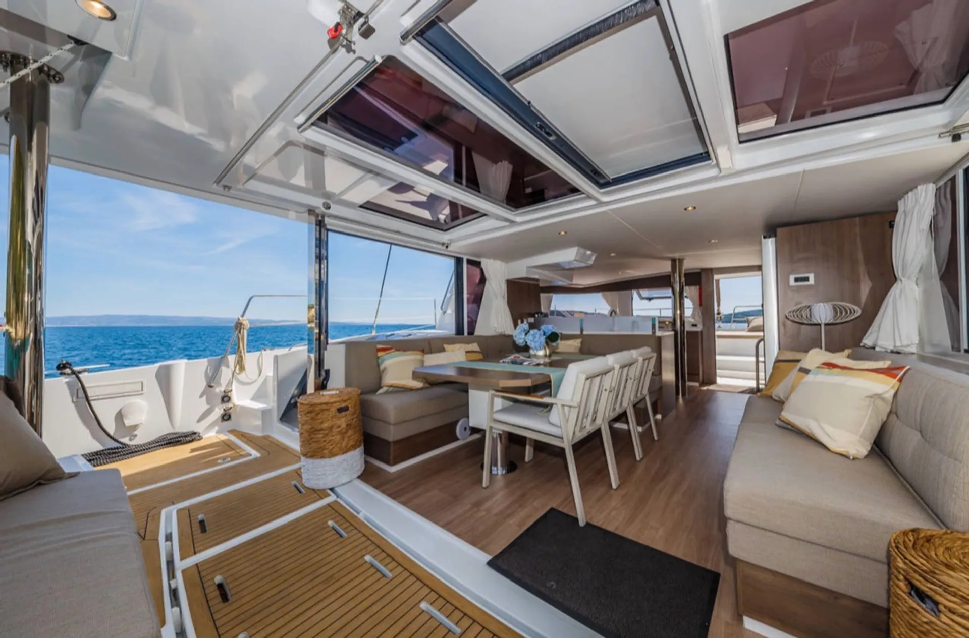 Bali 4.6 in Marina del Rey, CA — photo 2