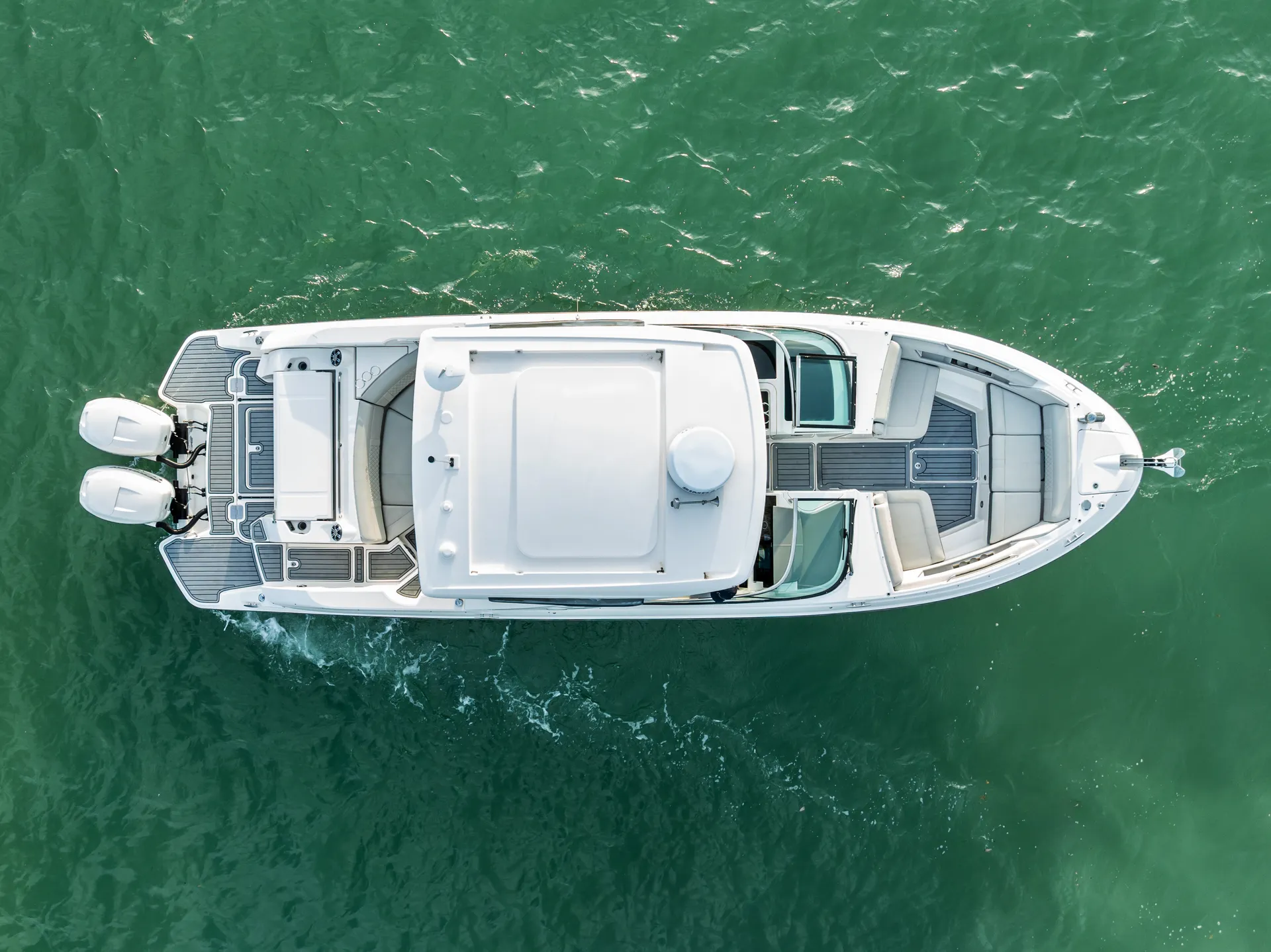 SEA RAY BOATS SLX 350 OB in Hollywood, FL — photo 4