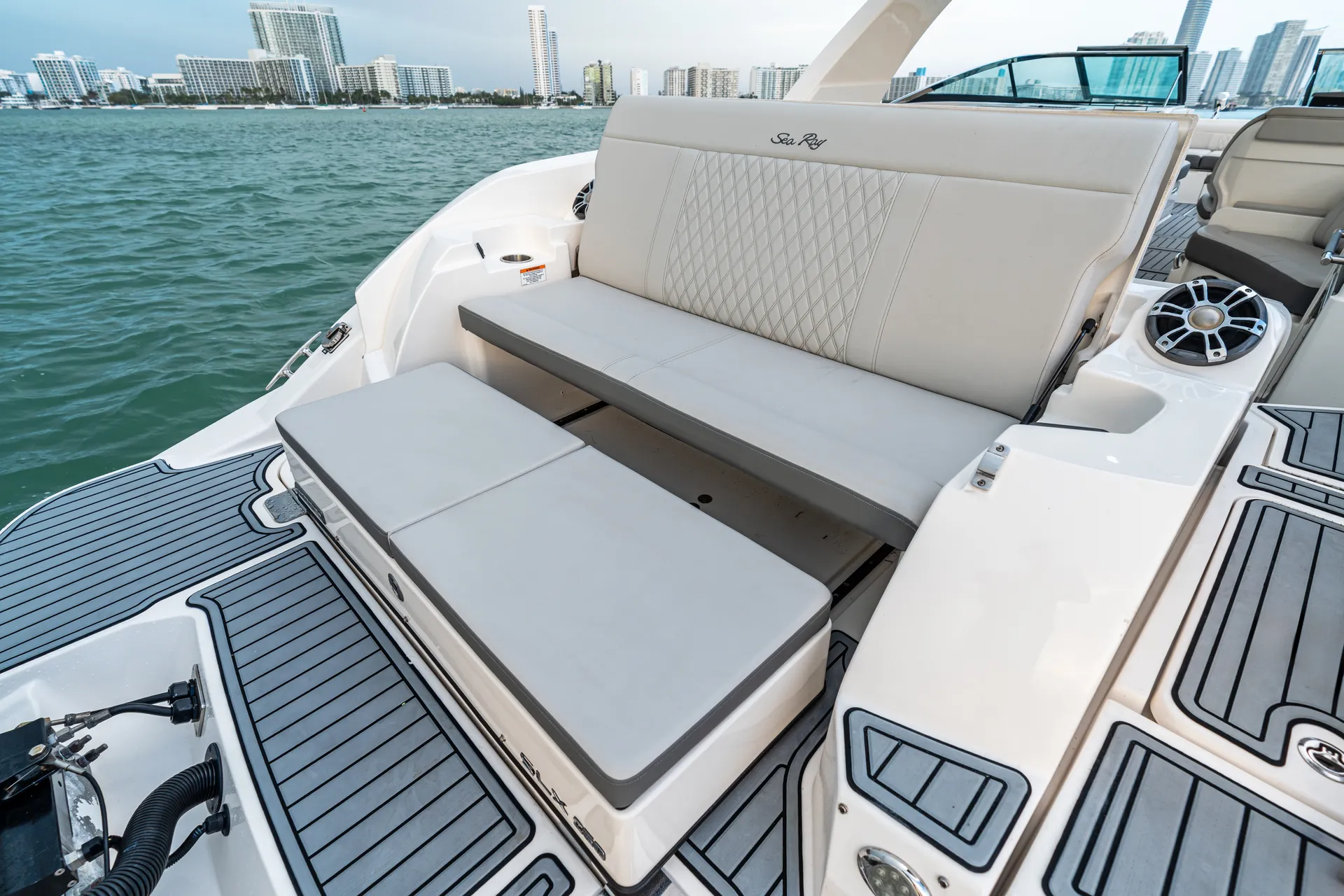 SEA RAY BOATS SLX 350 OB in Hollywood, FL — photo 6