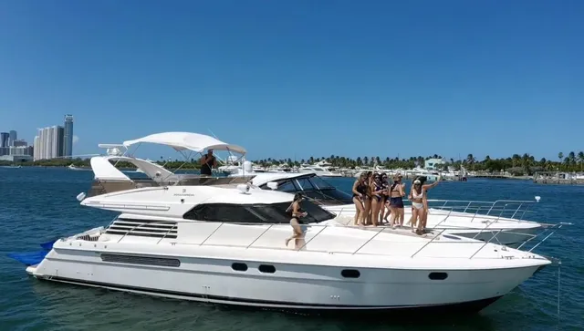 Rent a Fairline motor yacht in Hollywood, FL near me