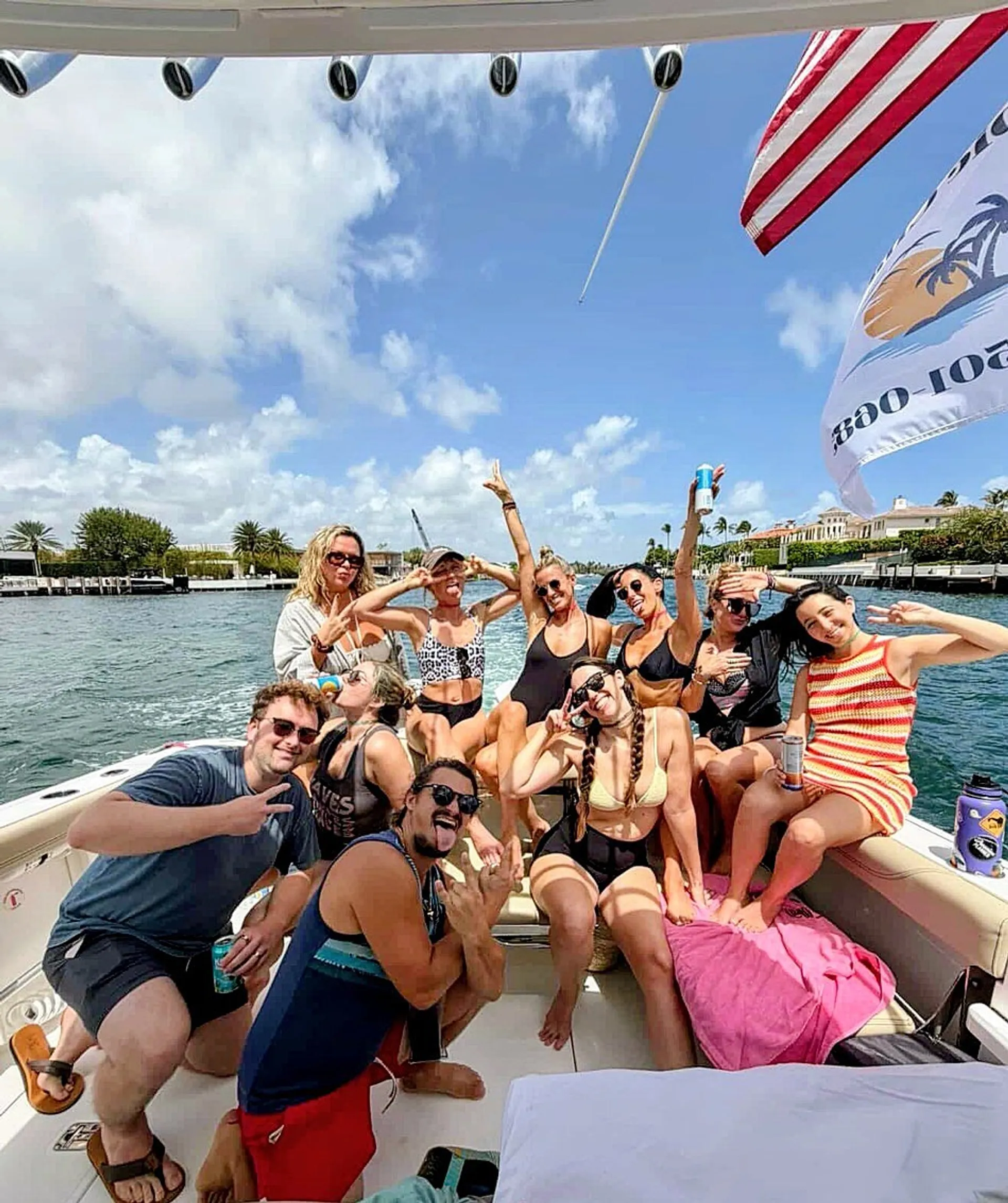 PURSUIT OS325 OFFSHORE W/2-F300HP in Delray Beach, FL — photo 8