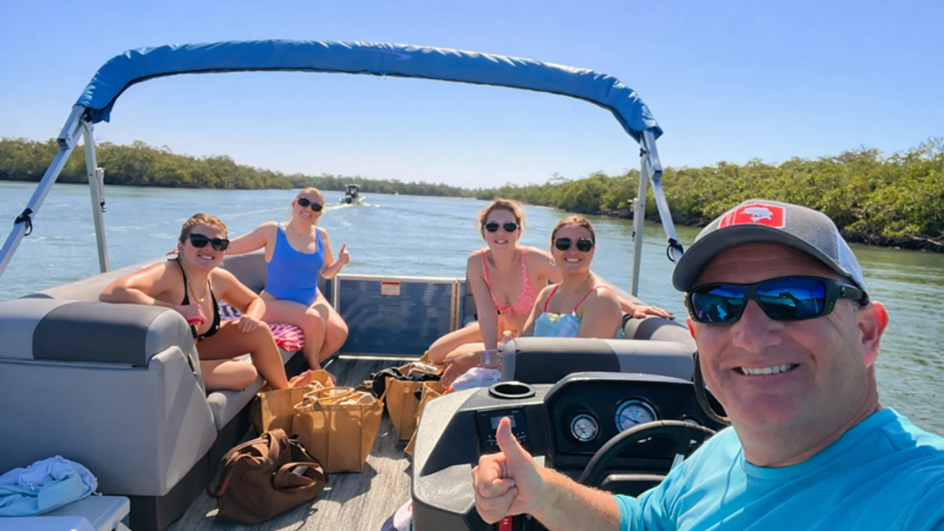 Bennington S 25 in Naples, FL — photo 5