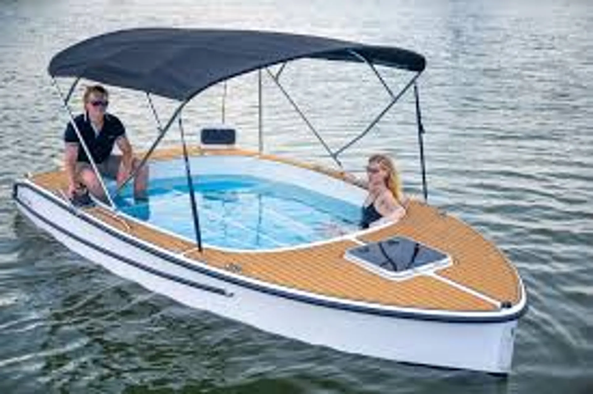 Yatch Tub Yatch Tub 18 in Newport Beach, CA — photo 4