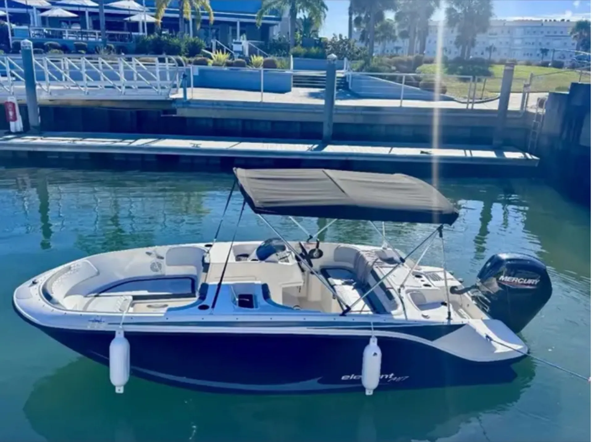 BAYLINER ELEMENT M17 in St. Augustine, FL