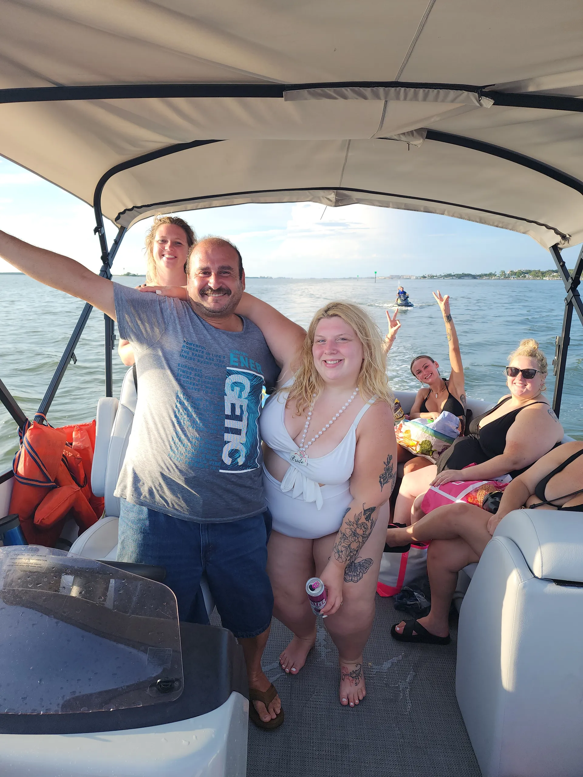 ENCORE BENTLEY LEGACY 220 CRUISE in Clearwater, FL — photo 5