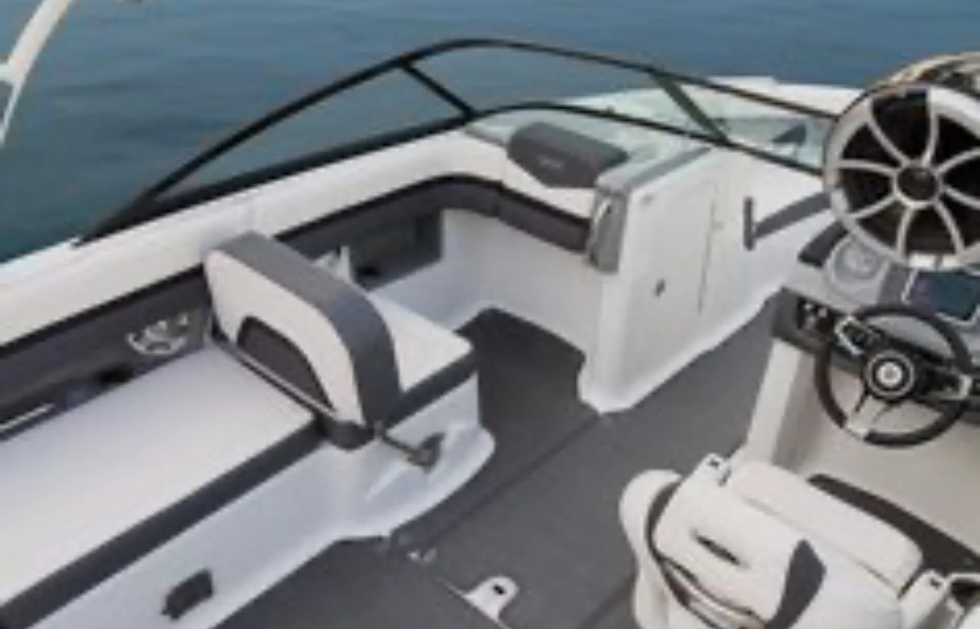 CHAPARRAL BOATS 23 SURF in Fort Myers, FL — photo 3