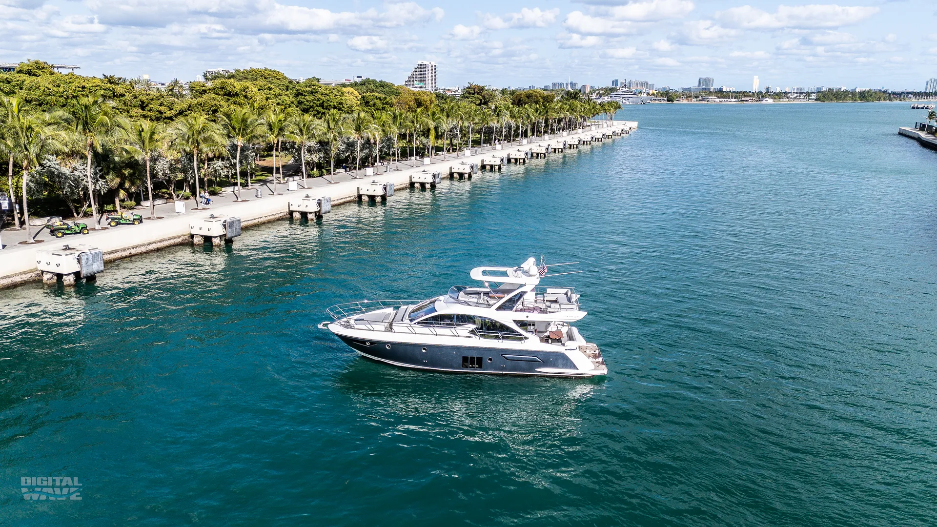 Azimut Flybridge  in Miami, FL — photo 10