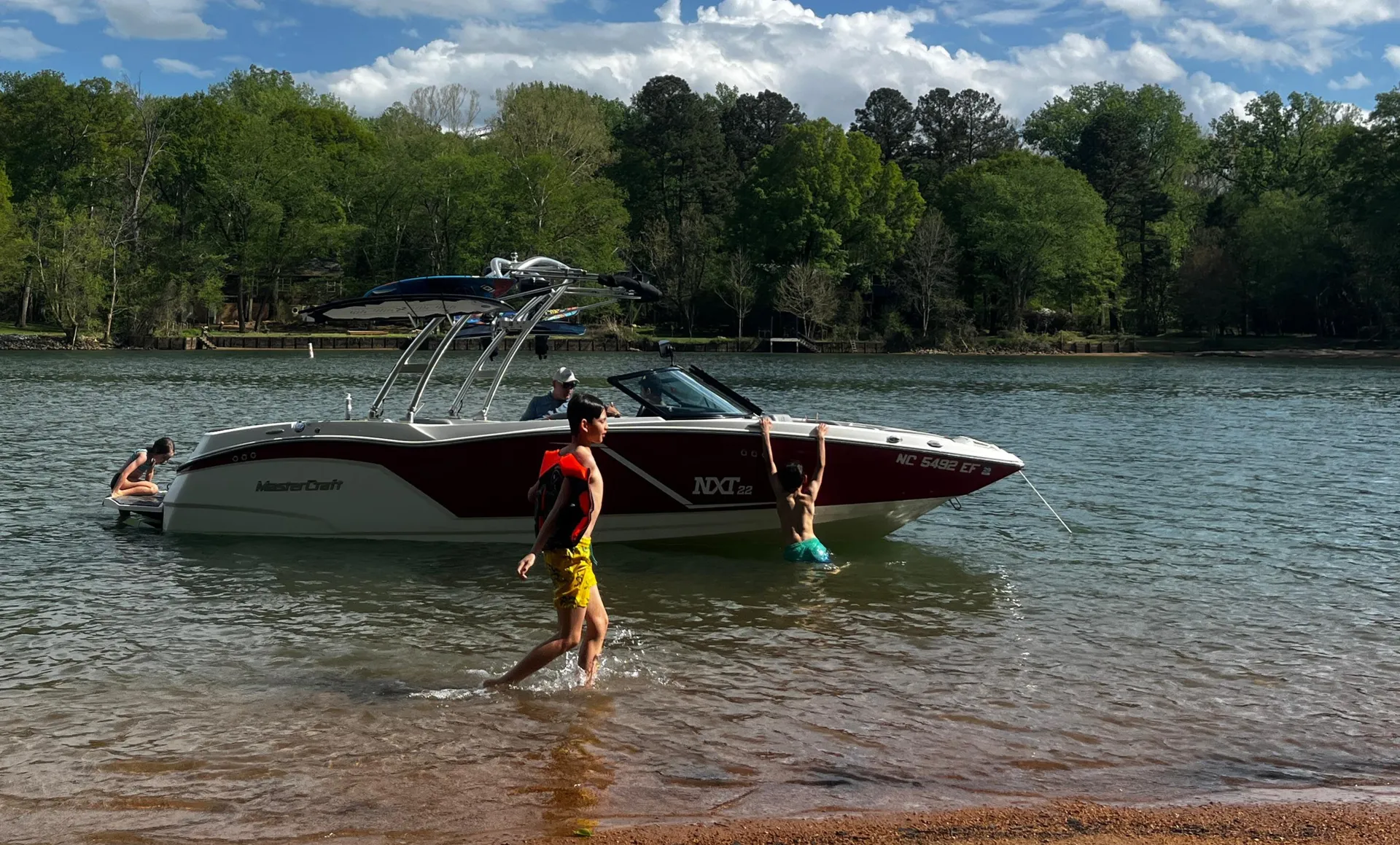 Mastercraft Boats NXT 22 in Mount Holly, NC — photo 3