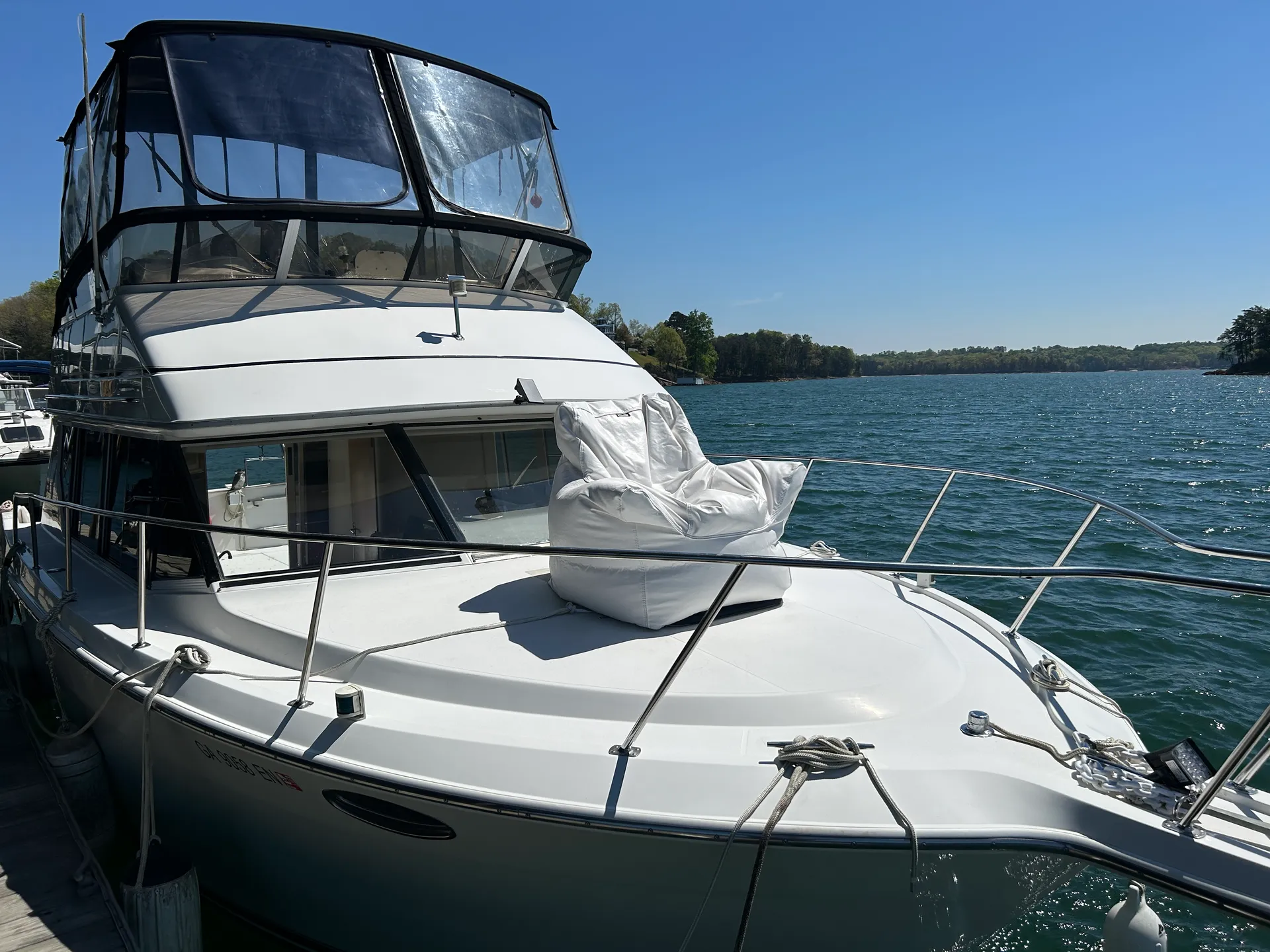 Carver Yachts 320 Voyager in Cumming, GA