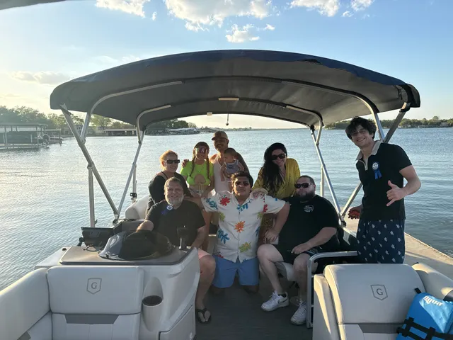 Rent a GODFREY MARINE pontoon in Granite Shoals, TX near me