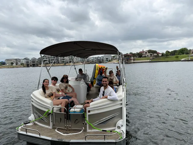 Rent a jc pontoon in Granite Shoals, TX near me