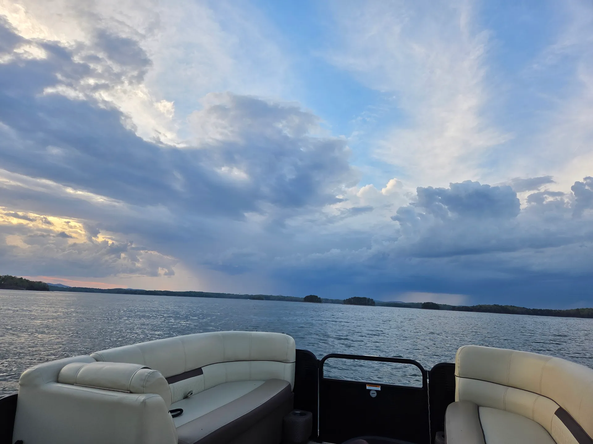 GODFREY MARINE SWEETWATER 2286 FC TRIPLE TUBE in Flowery Branch, GA — photo 8