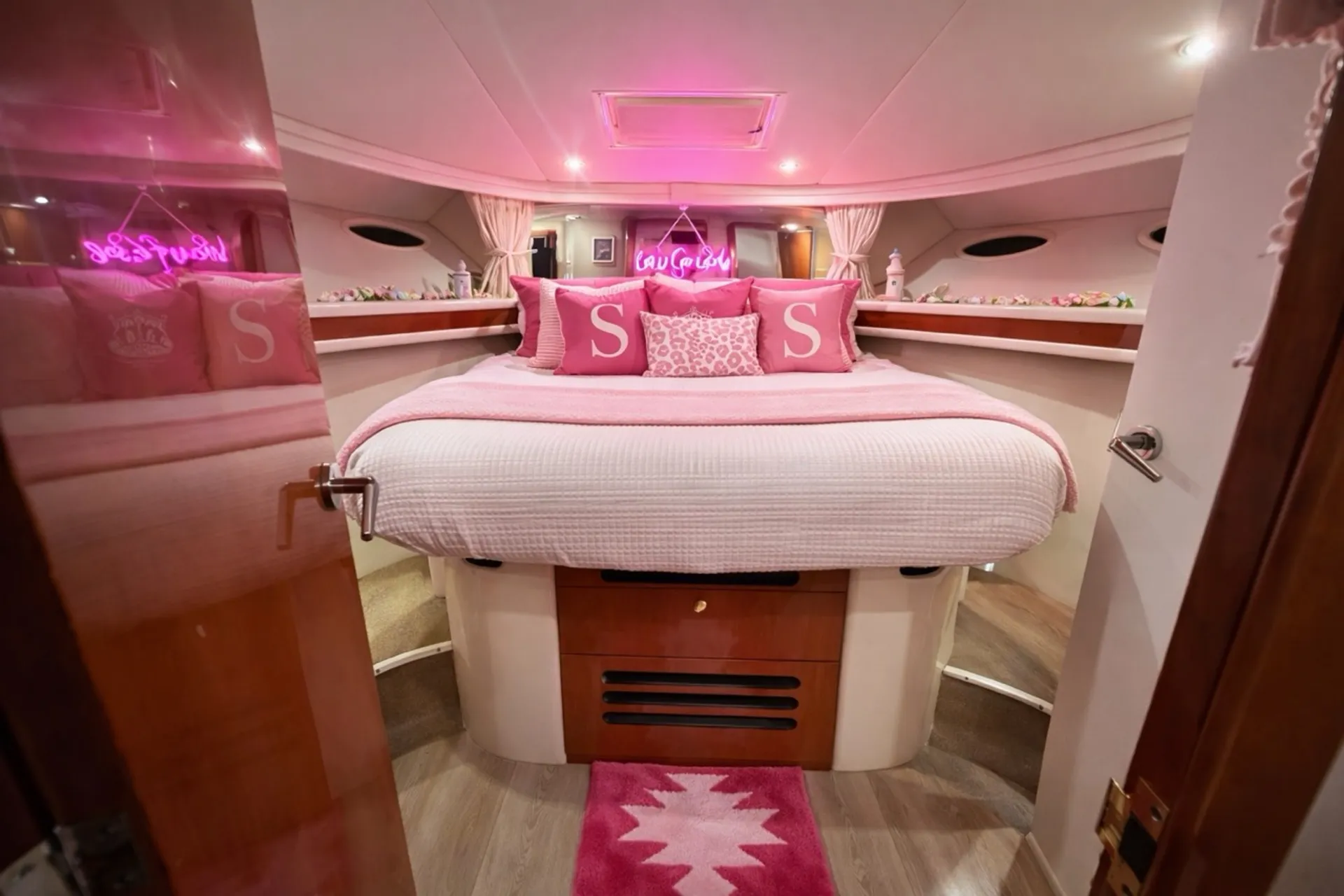  Miami Yacht Rental 60 ft + 2 Jet Ski Rides Free + Floating Pool