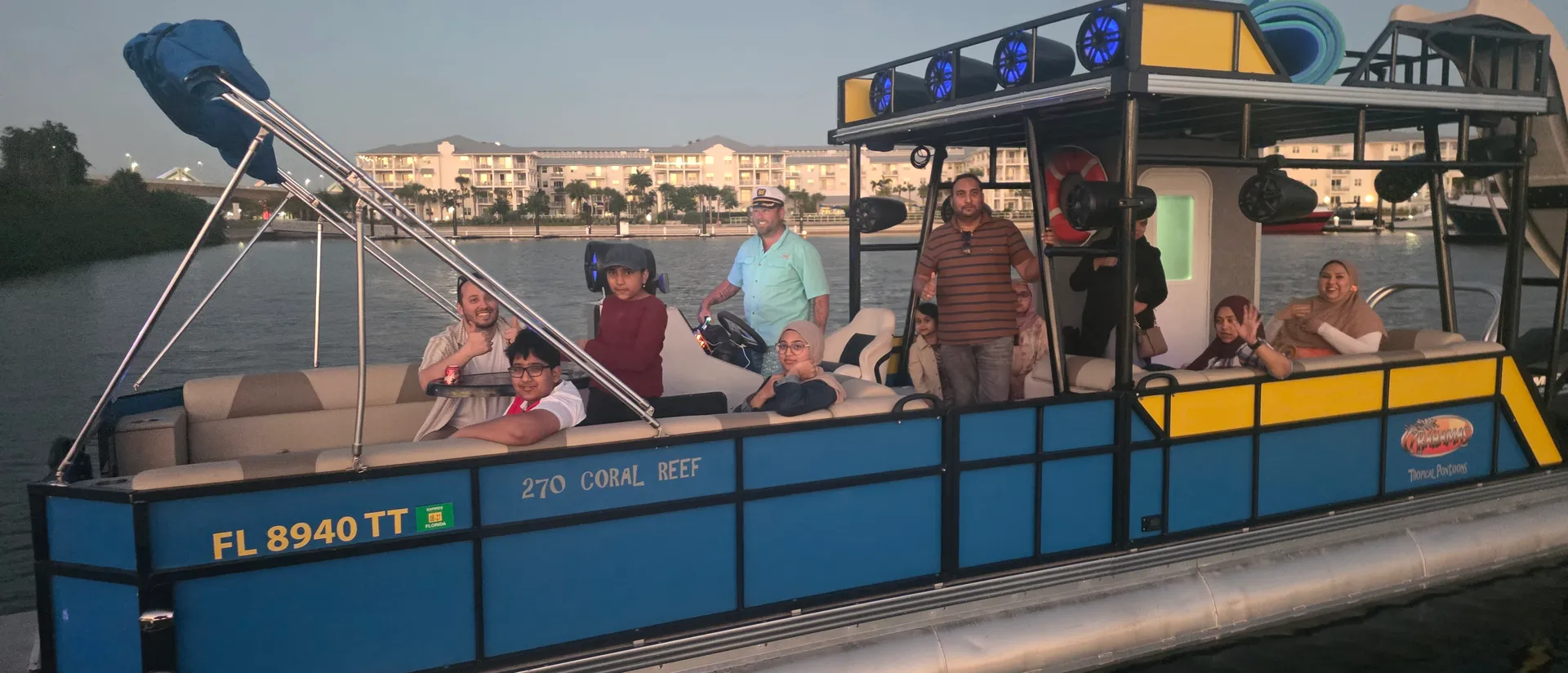 Bahamas Tritoon 270 in St. Petersburg, FL — photo 10