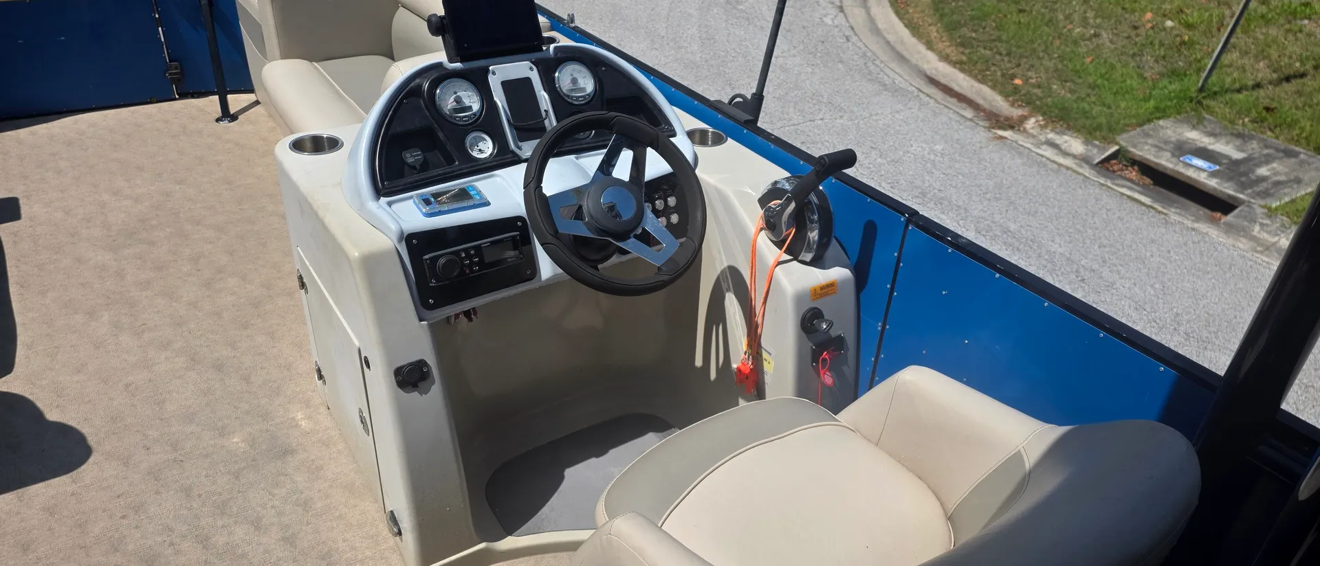 Water Therapy at its Finest! 24' Double-Decker w/Slide