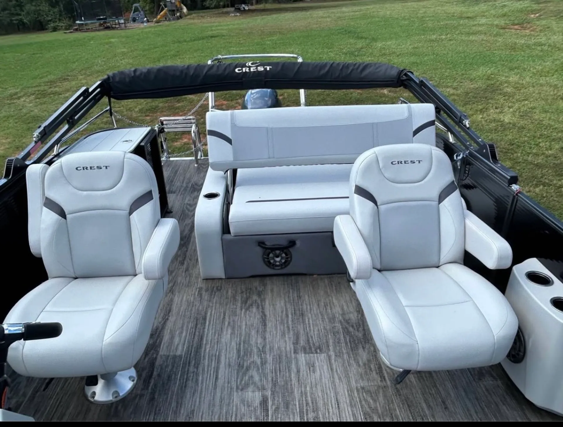CREST PONTOONS CLASSIC DLX 240 SLC CPT DLX in Fort Walton Beach, FL — photo 3
