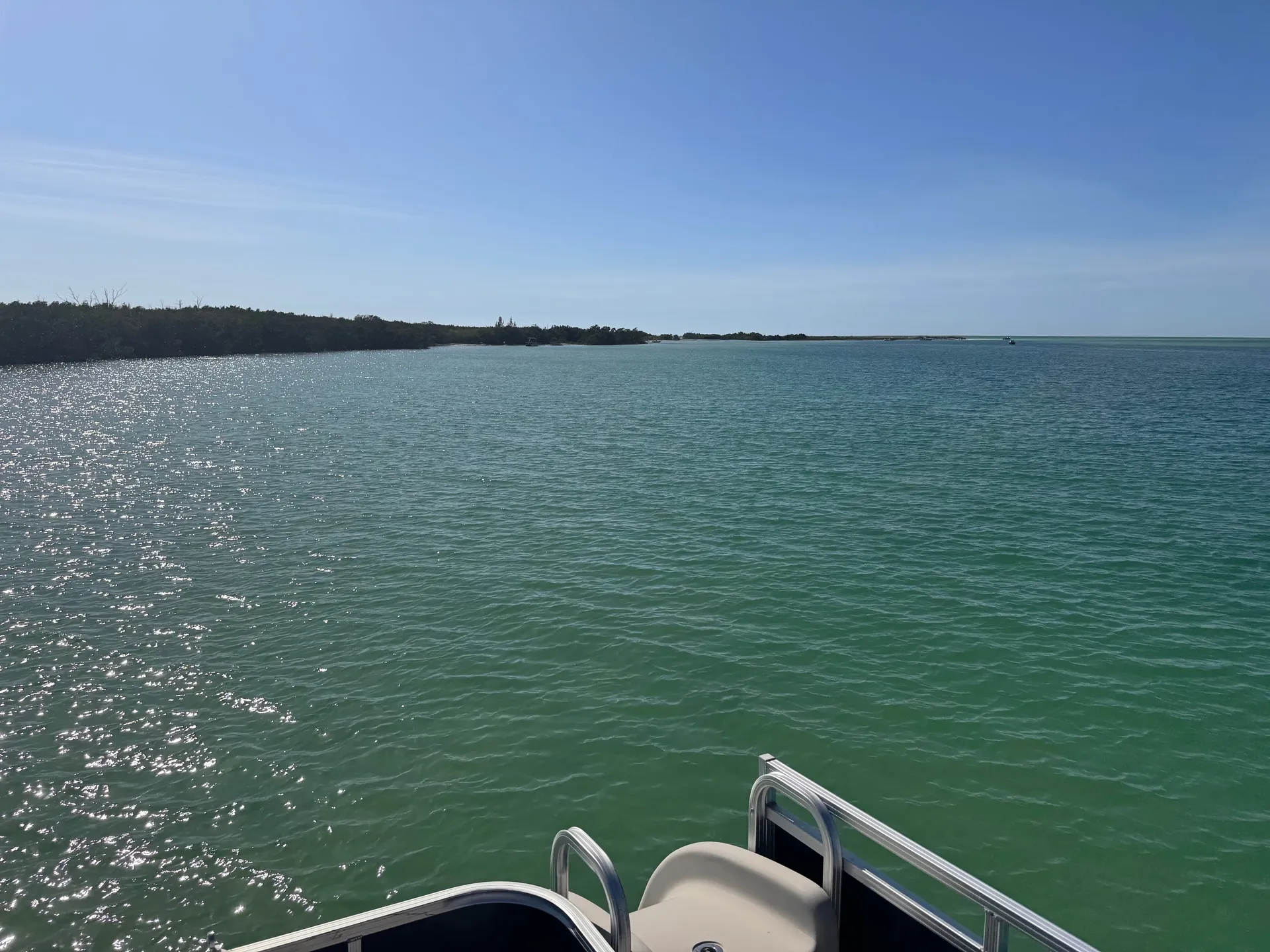 AVALON PONTOONS 2535 in Clearwater, FL — photo 8