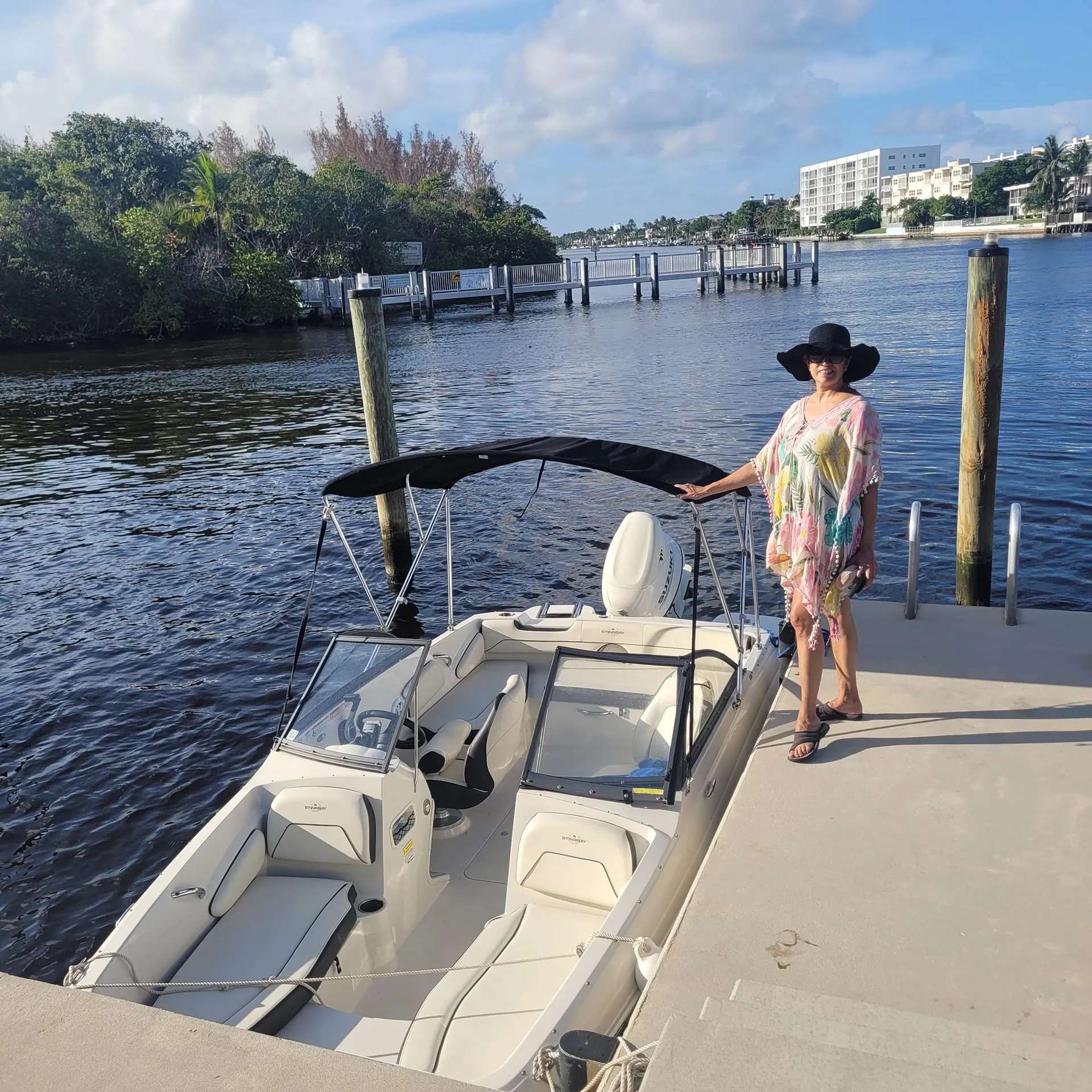 STINGRAY BOATS 191DC in Delray Beach, FL