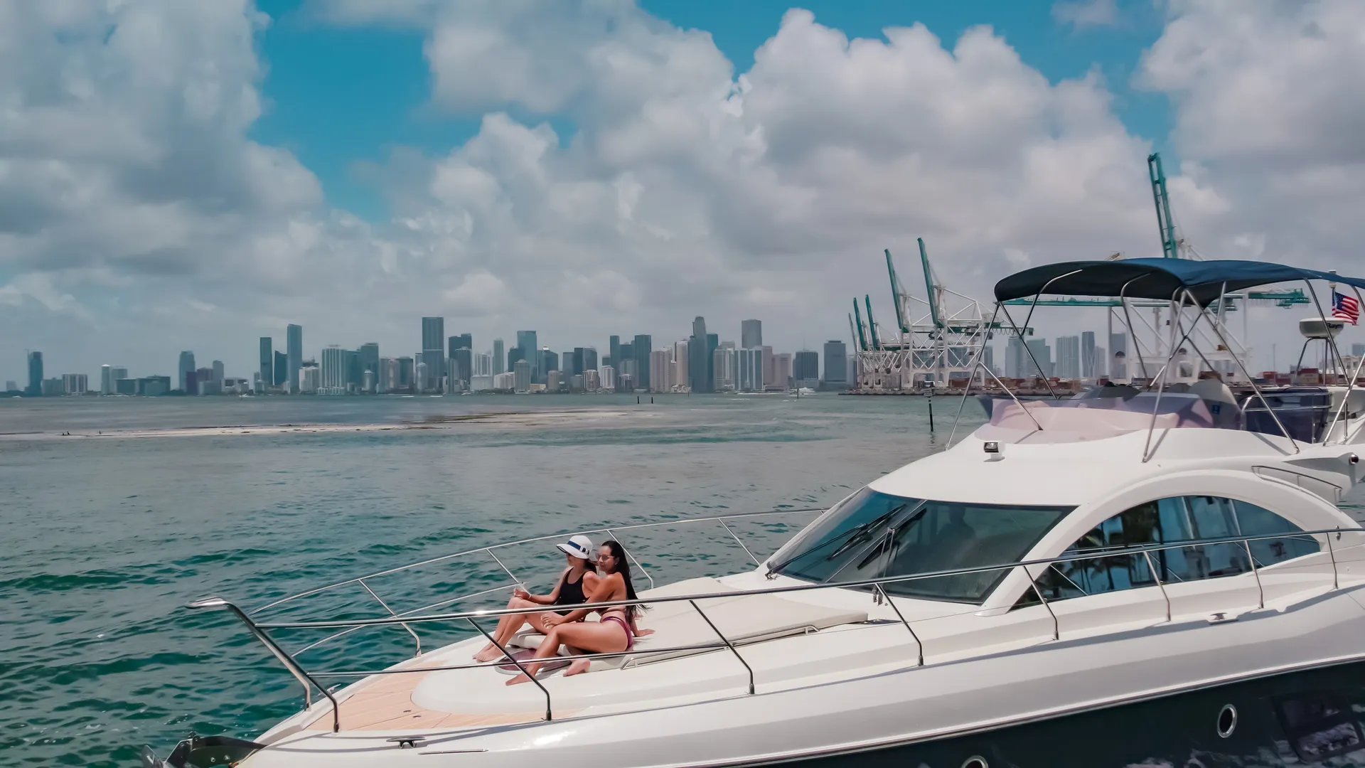 Beneteau USA Gran Turismo Fly in Miami, FL — photo 2