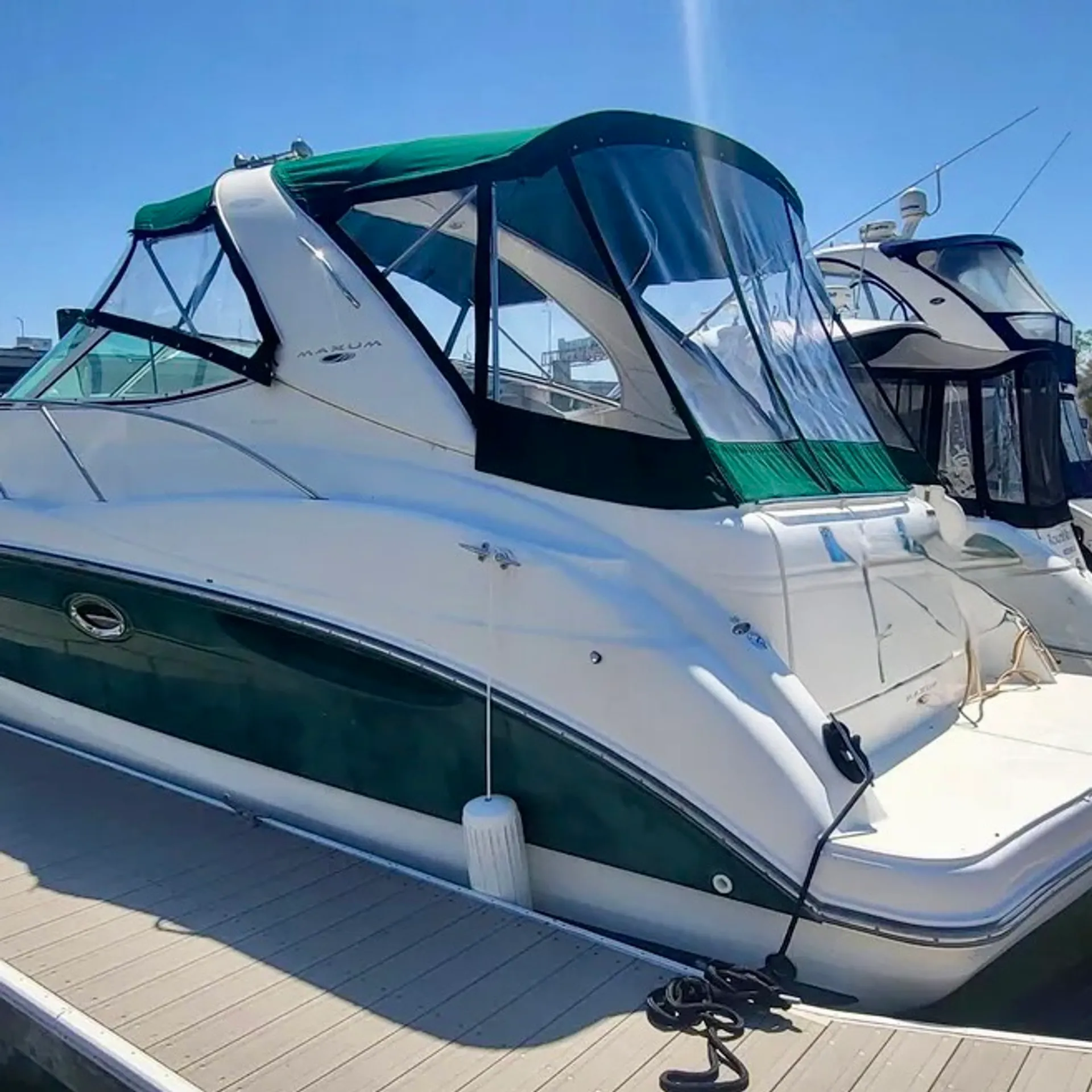 CROWNLINE BOATS E 230 XS in Arlington, VA — photo 4