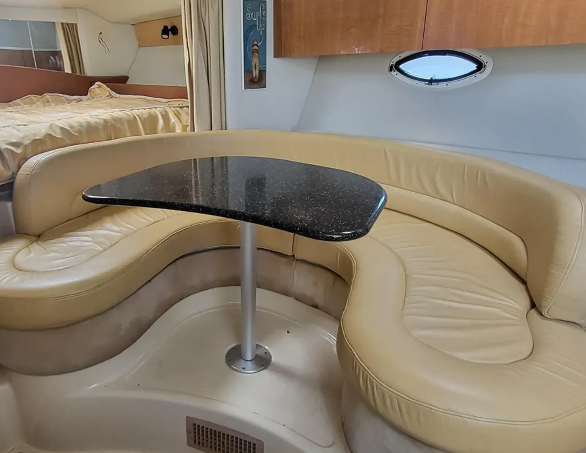 CROWNLINE BOATS E 230 XS in Arlington, VA