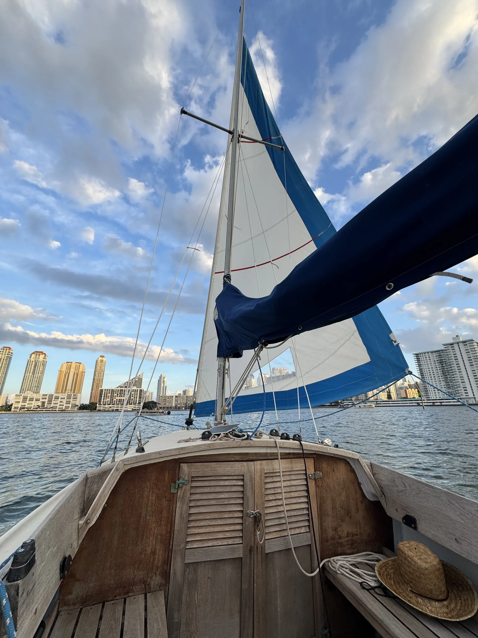 PEARSON 23 in Miami, FL — photo 6