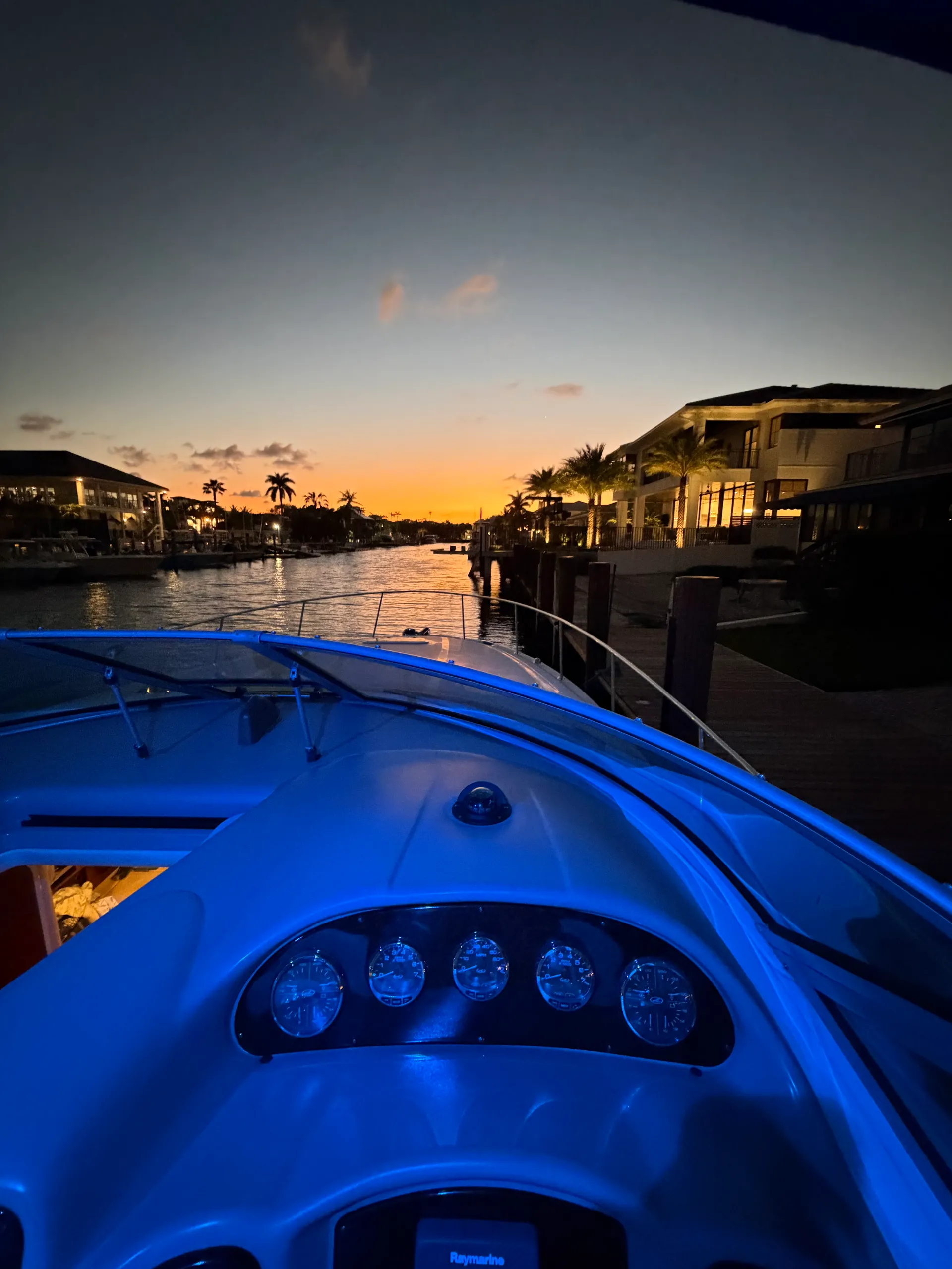 Luxury 38’ Sea Ray Sundancer Charter | Fort Lauderdale with Captain
