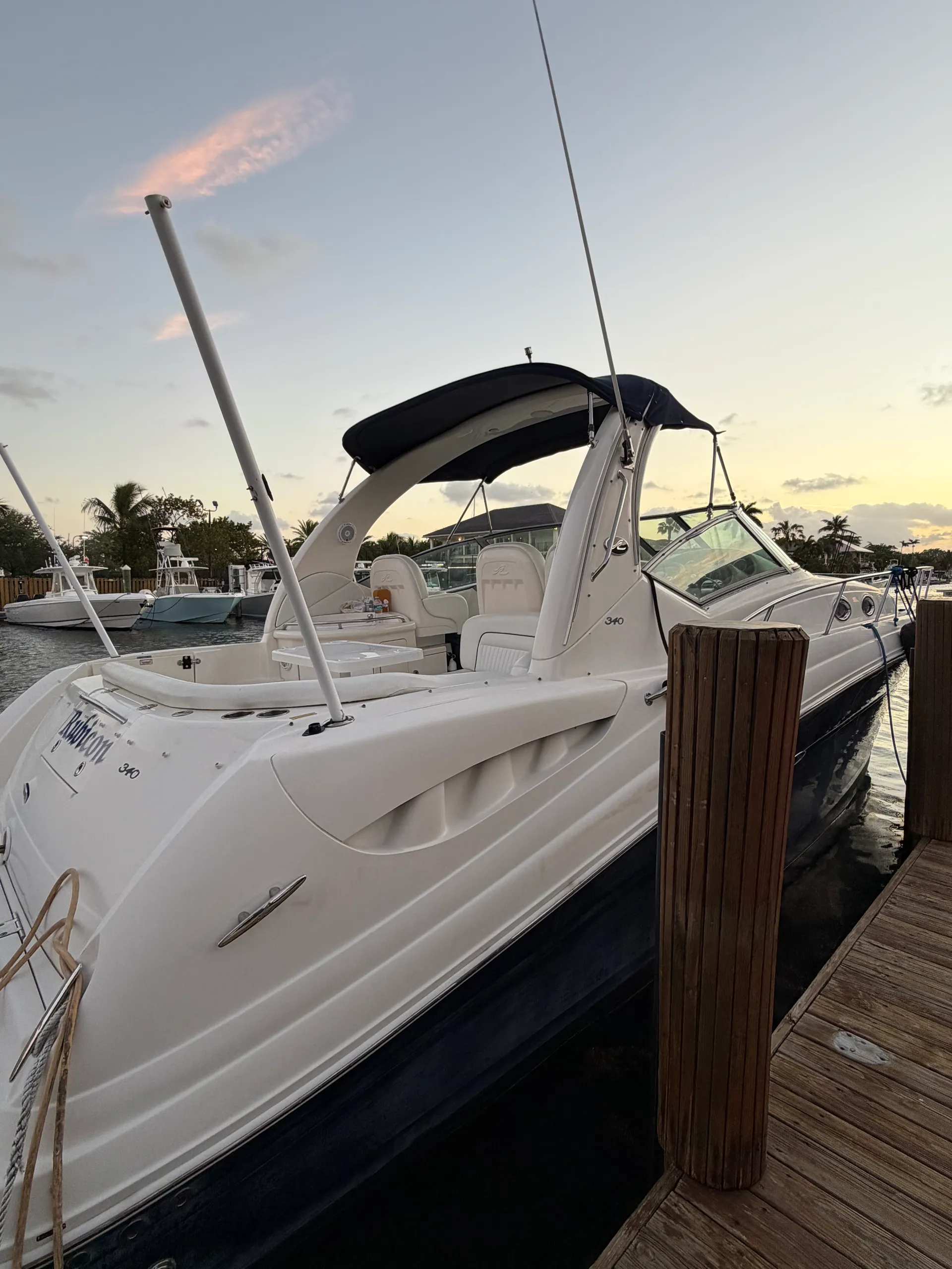 Luxury 38’ Sea Ray Sundancer Charter | Fort Lauderdale with Captain