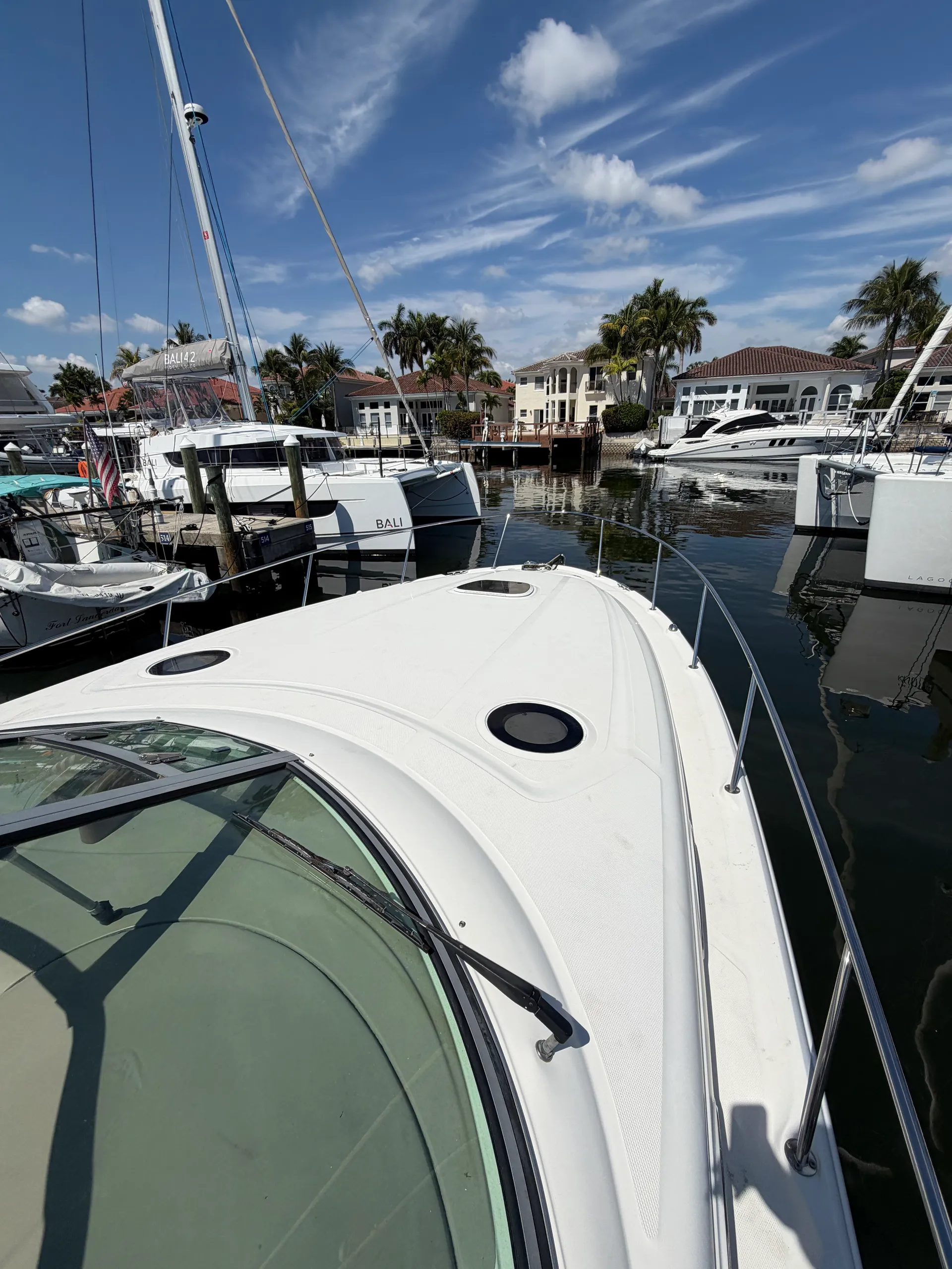 Luxury 38’ Sea Ray Sundancer Charter | Fort Lauderdale with Captain