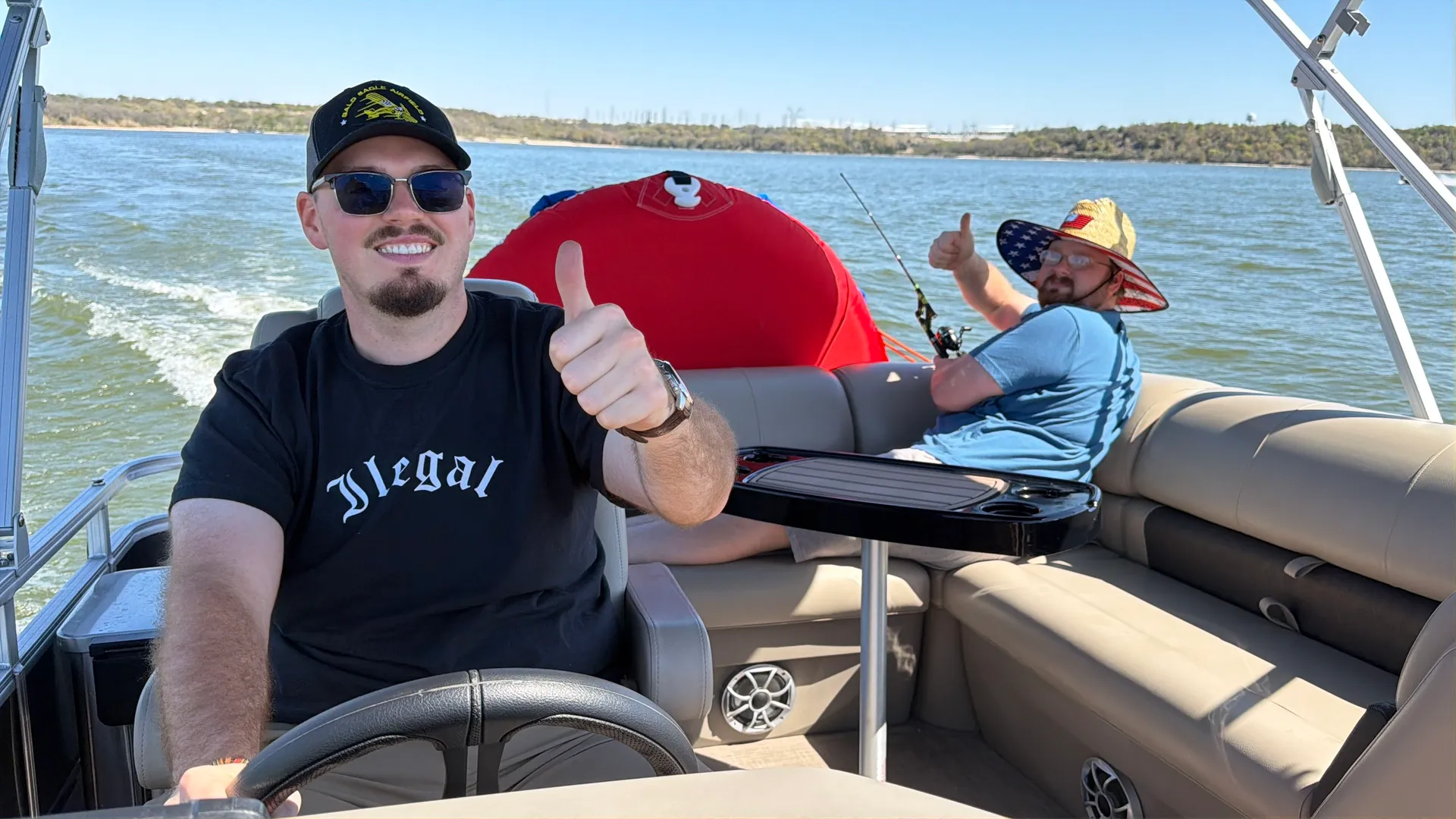 20ft PARTY BARGE WITH CAPTAIN READY FOR FUN IN THE SUN!!!!!