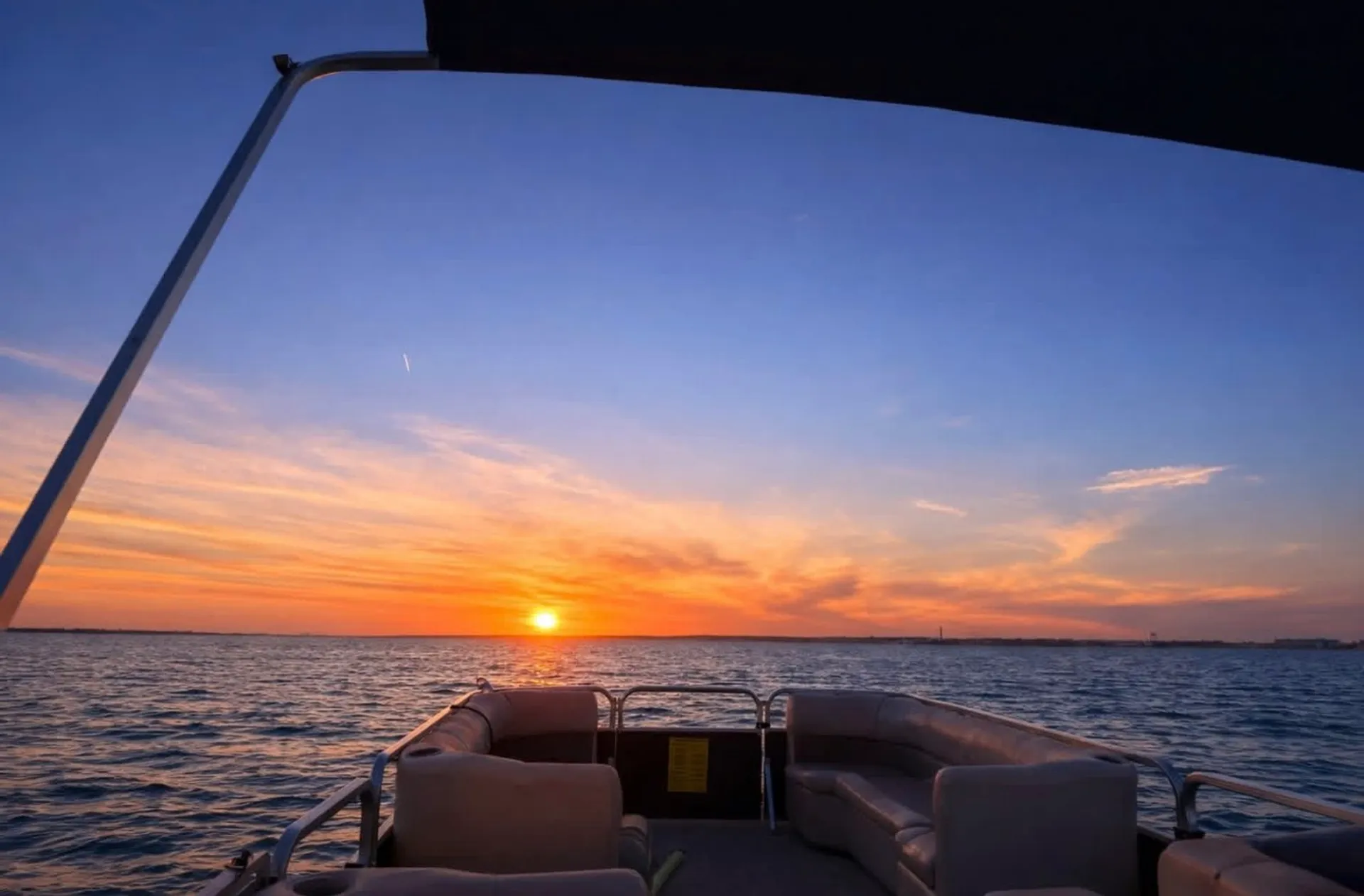TAHOE PONTOONS GT PROMO CRUISE 2185CR in Pensacola, FL — photo 5