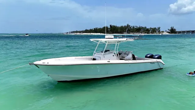 Rent a EDGEWATER POWERBOATS center console in Sarasota, FL near me
