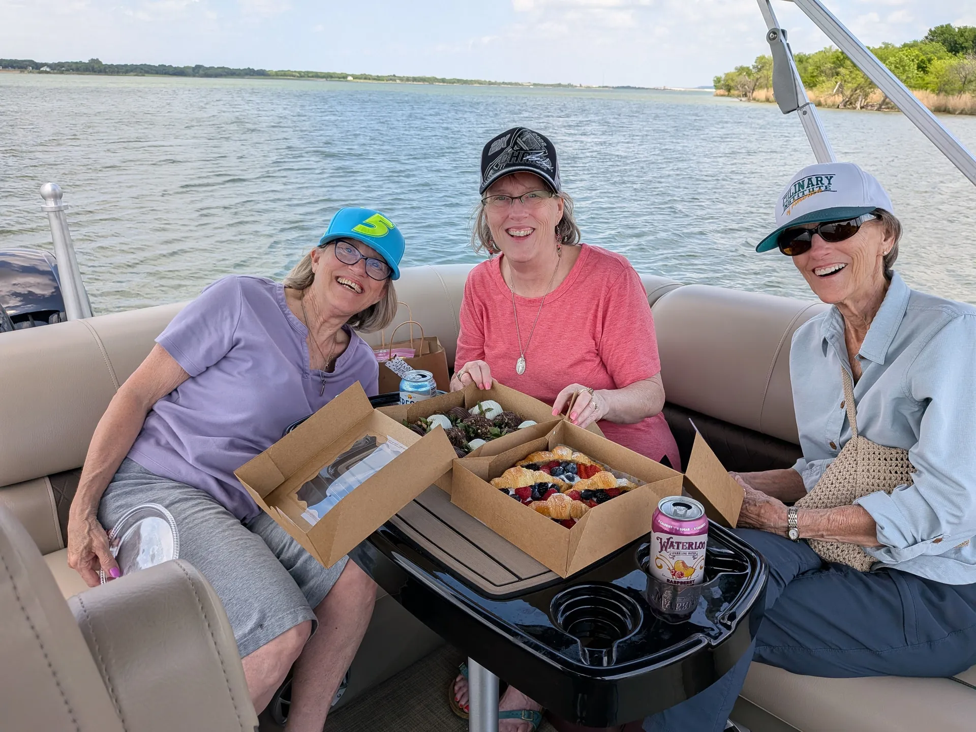 20ft PARTY BARGE WITH CAPTAIN READY FOR FUN IN THE SUN!!!!!