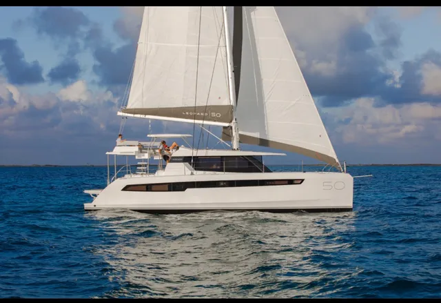 Rent a Leopard catamaran in Charleston, SC near me