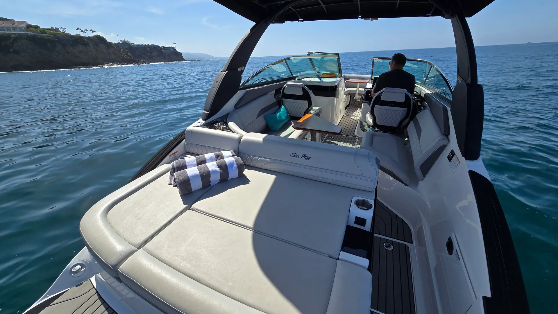 SEA RAY BOATS SLX 260 in Newport Beach, CA — photo 3