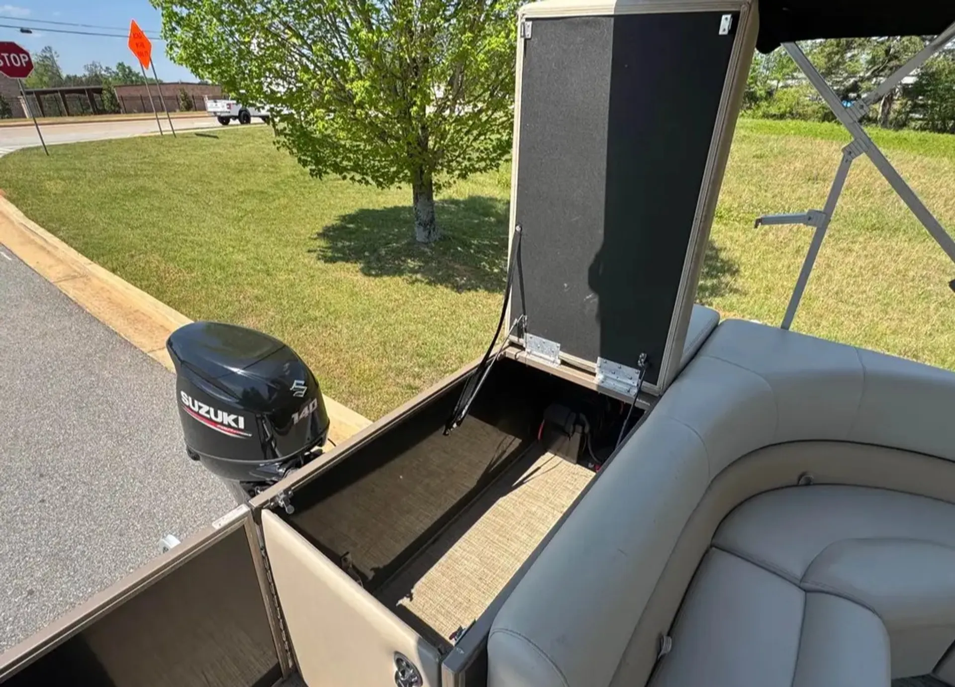 Bentley Pontoons 240 Cruise SE in Buford, GA — photo 5